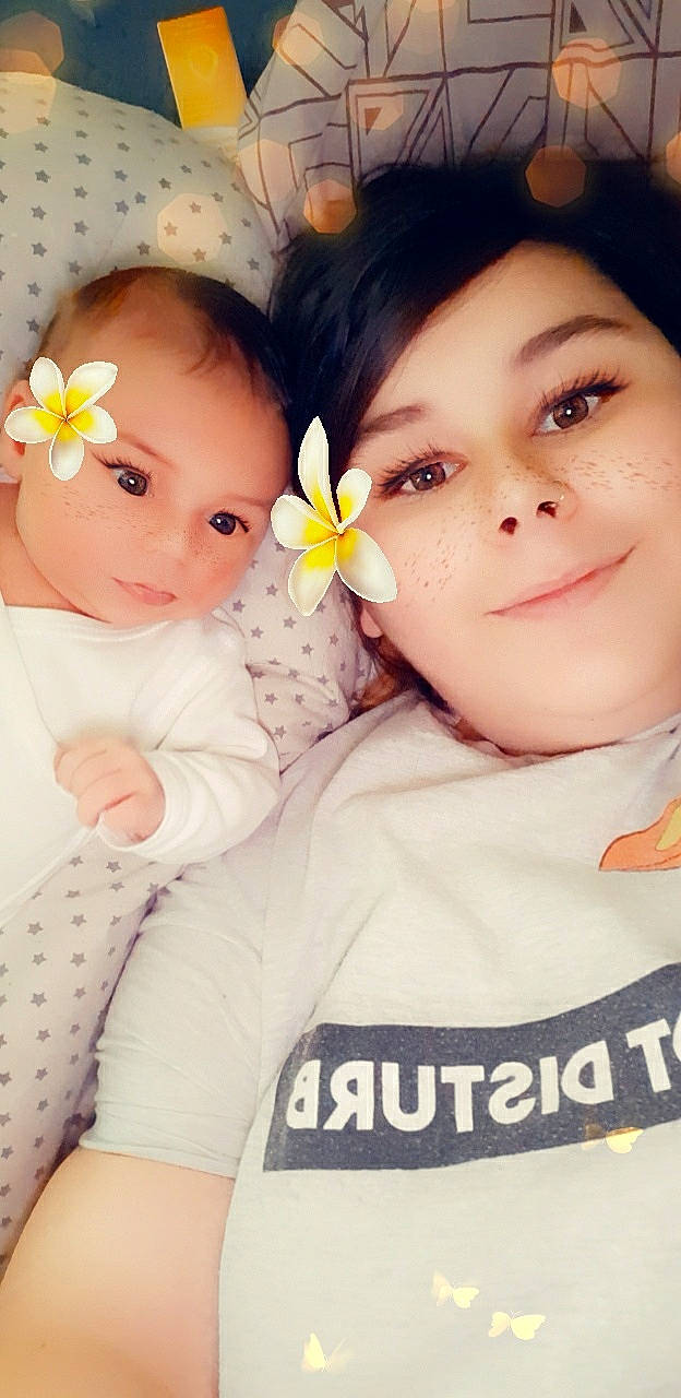 Clary a rejoint le concours — aidez-le/la à gagner de superbes lots ! baby, beauty, bedtime, cheek, child, ear, eye, face, forehead, happy, head, joy, lip, love, nose, person, photography, sibling, skin, smile