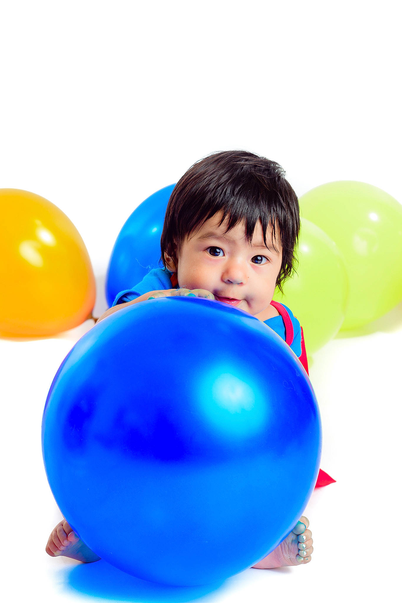 Gael joined the competition — help win amazing prizes! baby_toys, ball, balloon, child, electric_blue, event, fashion_accessory, font, fun, gesture, happy, inflatable, party_supply, person, play, recreation, sharing, sleeve, toddler, toy