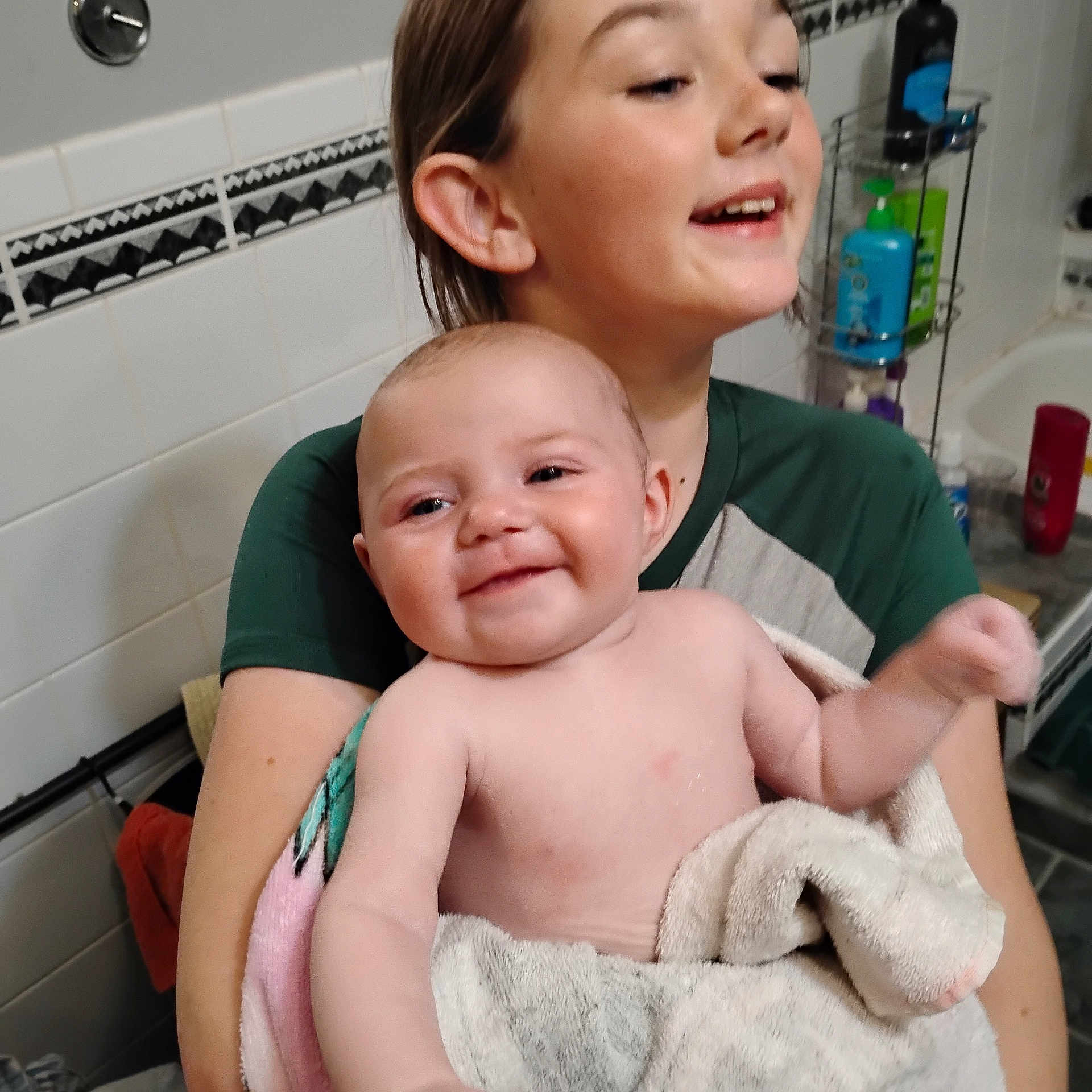 Luell joined the competition — help win amazing prizes! architecture, baby, blanket, bodypart, building, childbirth, face, finger, hand, happy, head, hospital, indoors, newborn, person, photography, portrait, sink, smile, towel