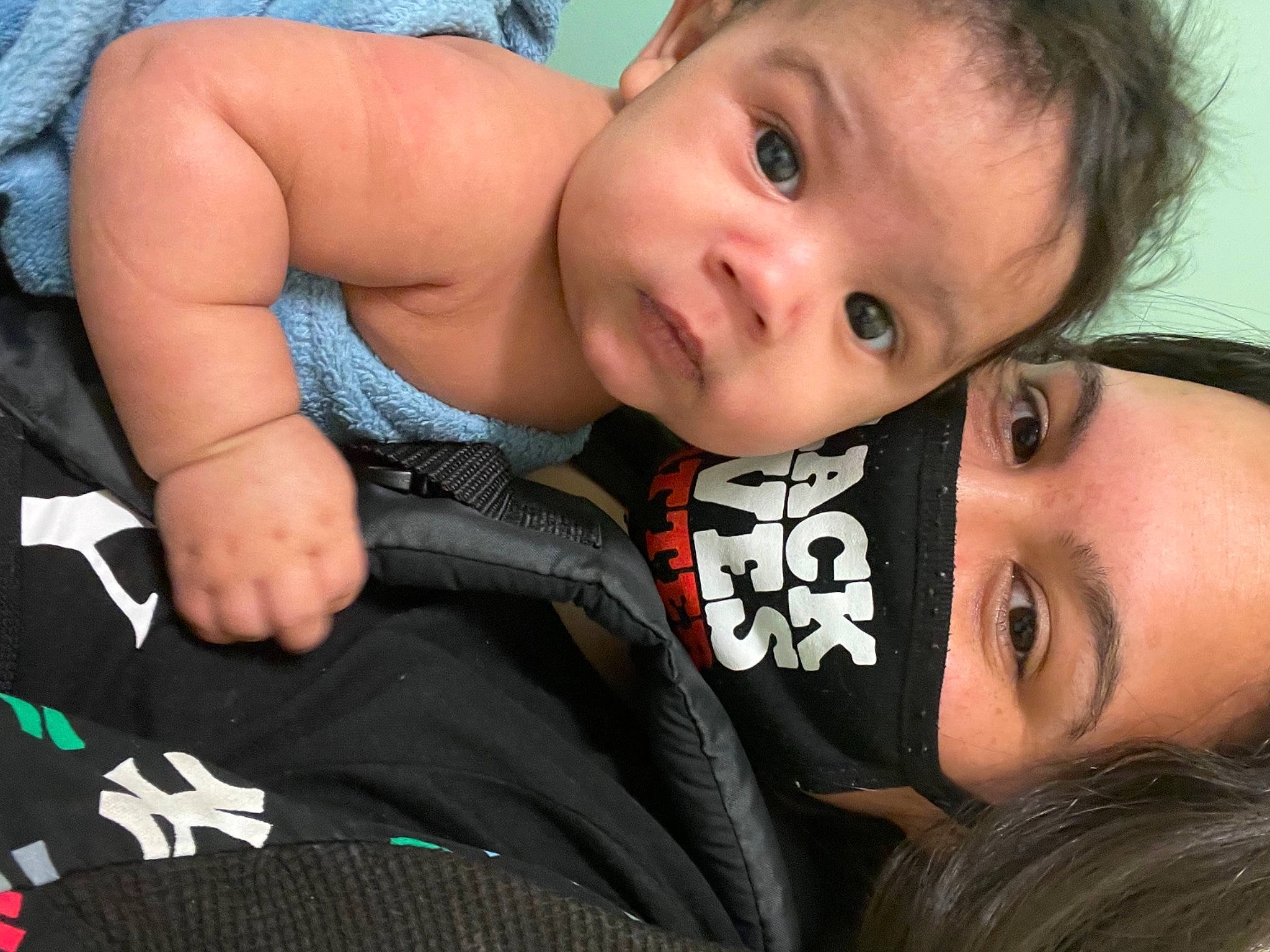 Brycen is registered to the contest to win money with this photo: cheek, chin, eye, eyebrow, eyelash, finger, flash_photography, forehead, gesture, hair, happy, human, iris, lip, mouth, neck, nose, organ, person, skin