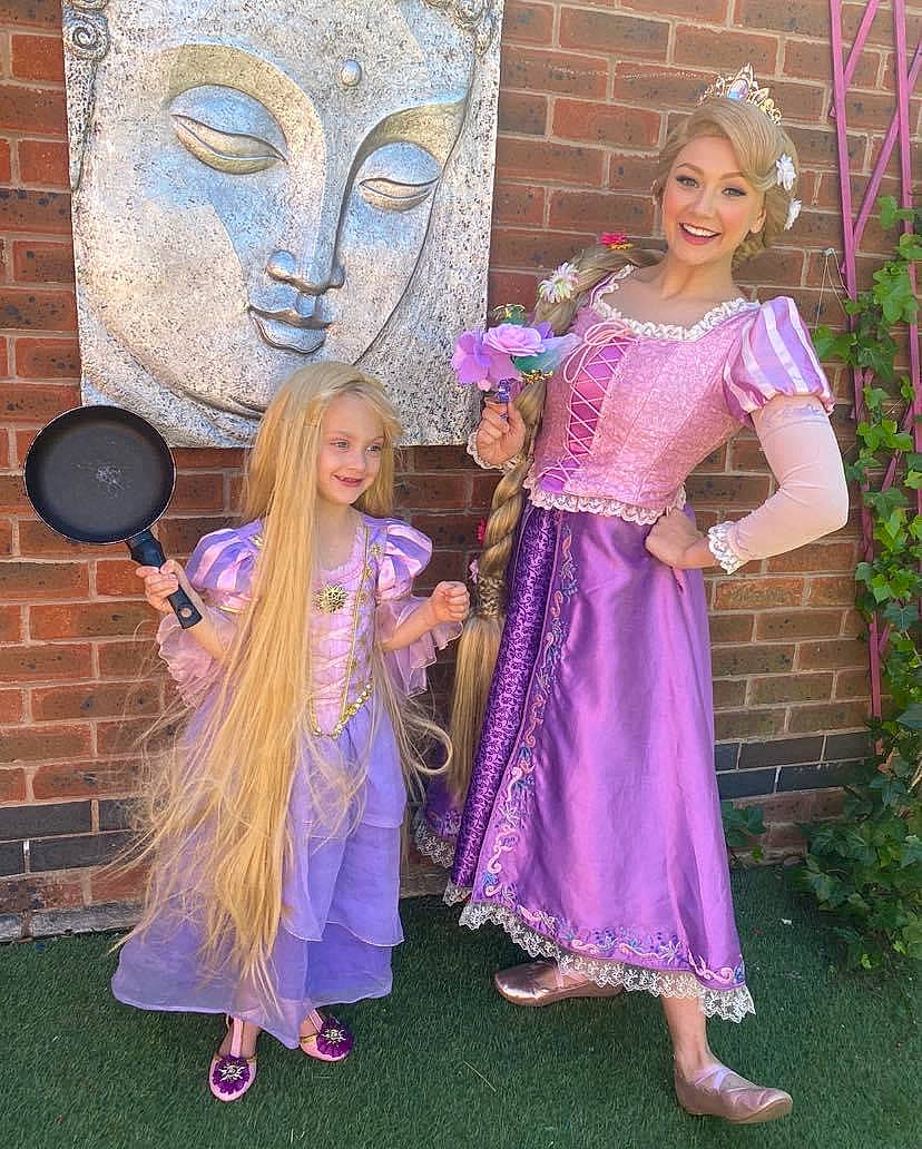 Khaleesi joined the competition — help win amazing prizes! art, costume, costume_design, entertainment, event, fashion_design, formal_wear, fun, happy, jewellery, joy, magenta, mechanical_fan, mythical_creature, necklace, performing_arts, person, pink, plant, purple