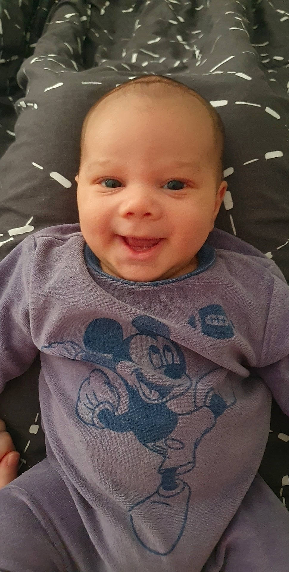 Aydan a rejoint le concours — aidez-le/la à gagner de superbes lots ! cheek, chin, eye, eyebrow, face, forehead, hair, hairstyle, head, human_body, joy, lip, mouth, muscle, neck, nose, organ, person, product, skin