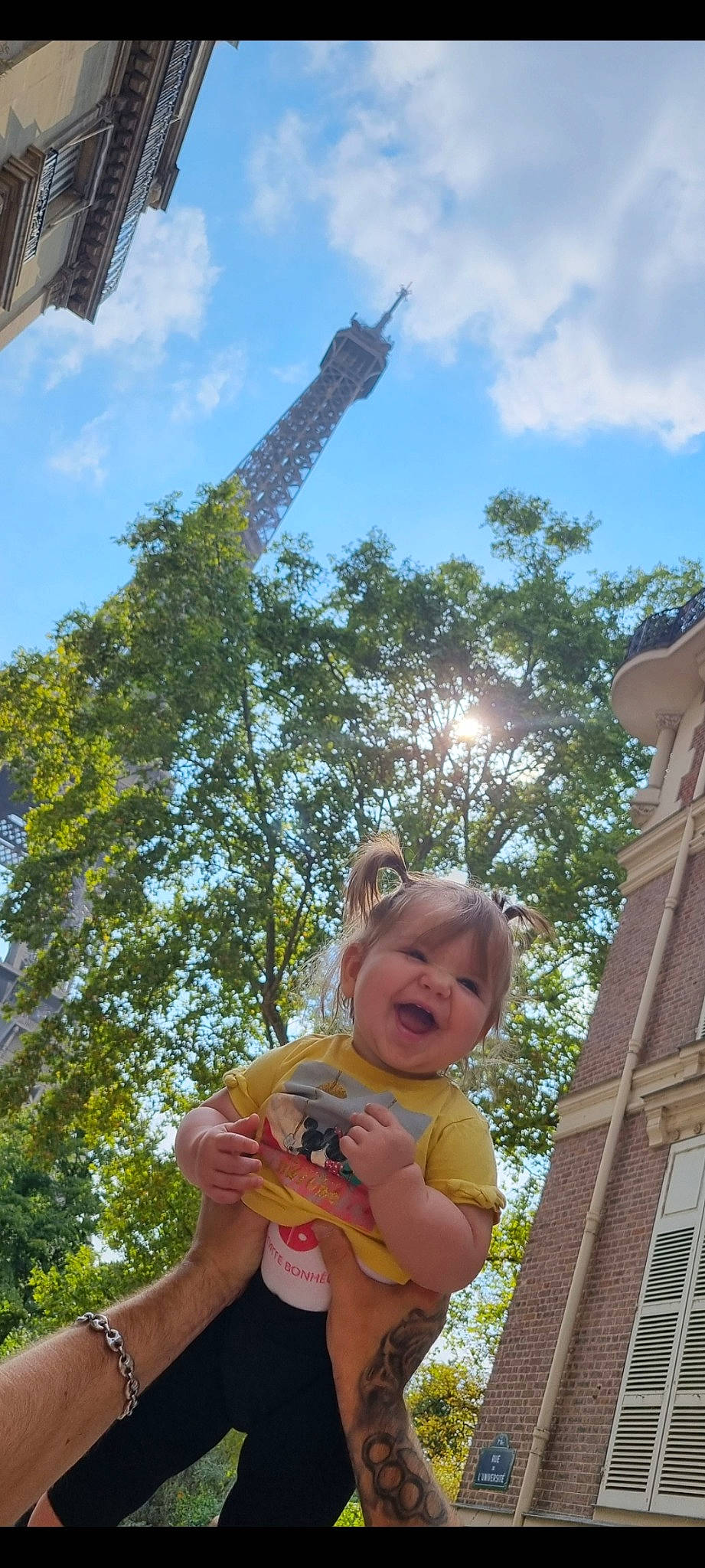 Maélya a rejoint le concours — aidez-le/la à gagner de superbes lots ! baby, cloud, fun, gesture, grass, happy, leaf, leisure, people_in_nature, person, pole, recreation, sky, spring, summer, toddler, travel, tree, vacation, wilderness