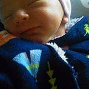 Ezekiel is registered to the contest to win money with this photo:
