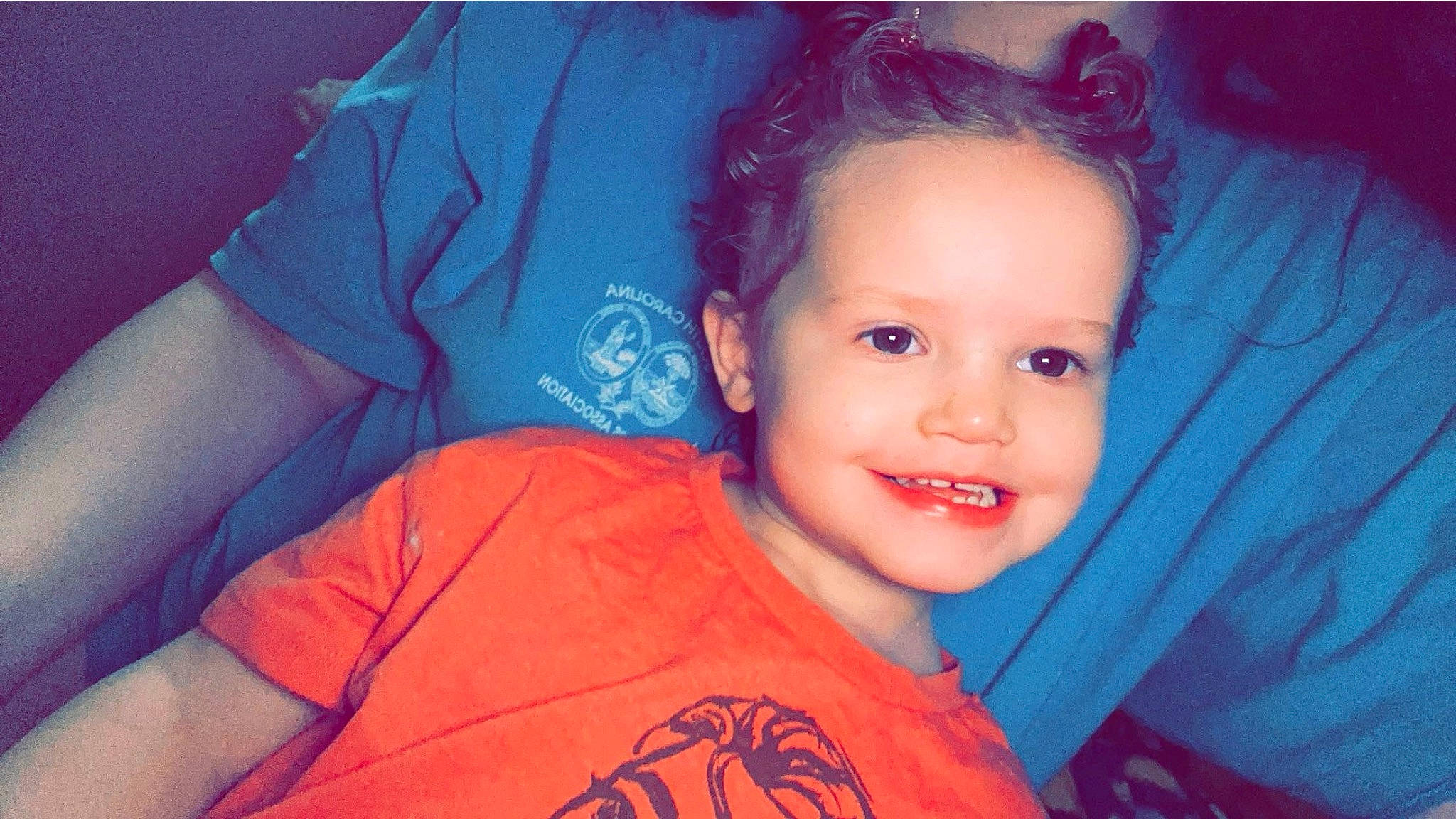 Marlena is registered to the contest to win money with this photo: cheek, child, chin, elbow, electric_blue, eyebrow, flash_photography, forehead, fun, happy, iris, joy, lip, magenta, mouth, nose, person, skin, sleeve, smile