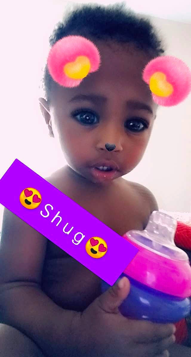 Kartier is registered to the contest to win money with this photo: child, person, pink, toddler