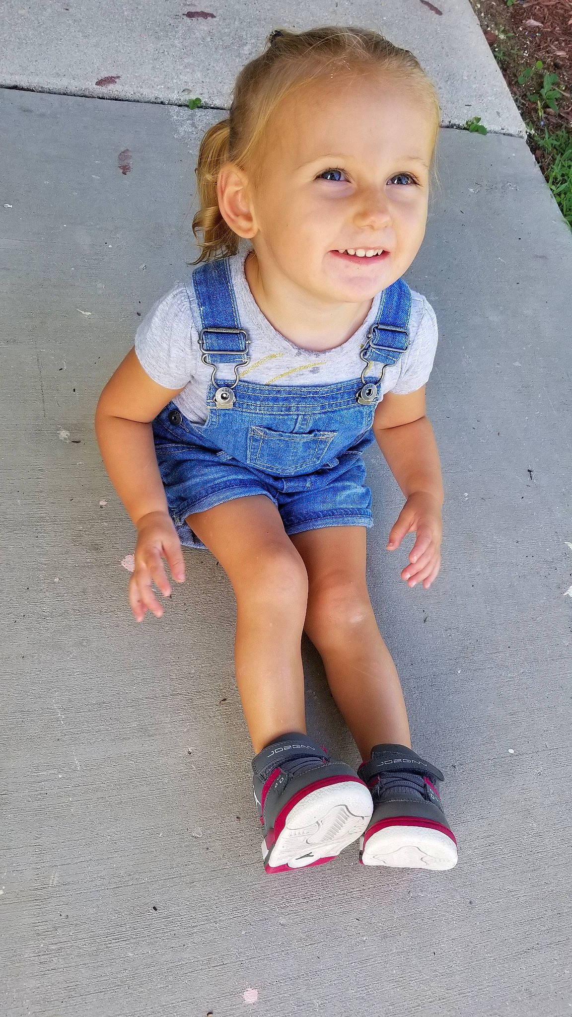 Brielle joined the competition — help win amazing prizes! child, denim, footwear, jeans, joy, leg, person, shoe, shorts, skin, smile, standing, t_shirt, textile, toddler