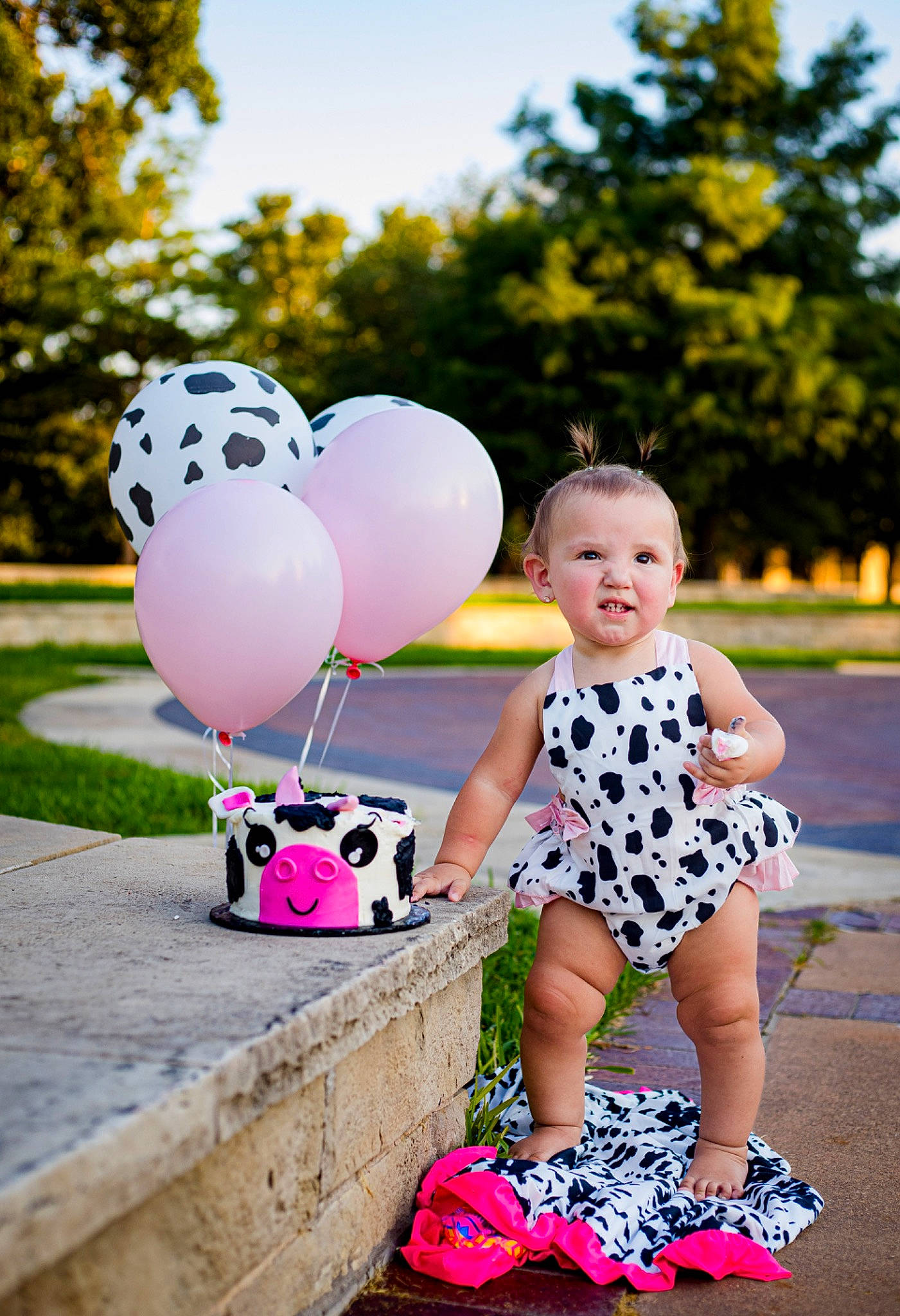 Adelyne is registered to the contest to win money with this photo: baby_toddler_clothing, balloon, beauty, event, eye, fun, grass, happy, leisure, magenta, party_supply, people_in_nature, person, pink, recreation, sky, smile, summer, toddler, tree