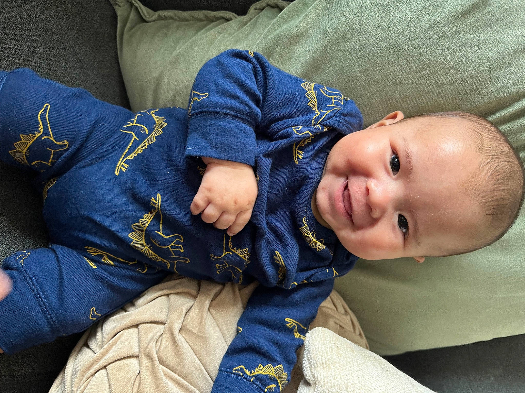 Kingston is registered to the contest to win money with this photo: baby, baby_laughing, baby_products, baby_toddler_clothing, cheek, child, comfort, couch, denim, electric_blue, grass, happy, human_body, joy, person, portrait_photography, sitting, sleeve, smile, textile