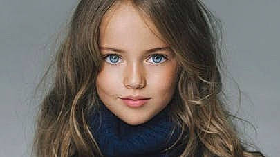 Lorie a rejoint le concours — aidez-le/la à gagner de superbes lots ! beauty, blond, brown_hair, cheek, child_model, chin, close_up, eye, eyebrow, face, forehead, hair, hairstyle, head, layered_hair, lip, long_hair, model, nose, person