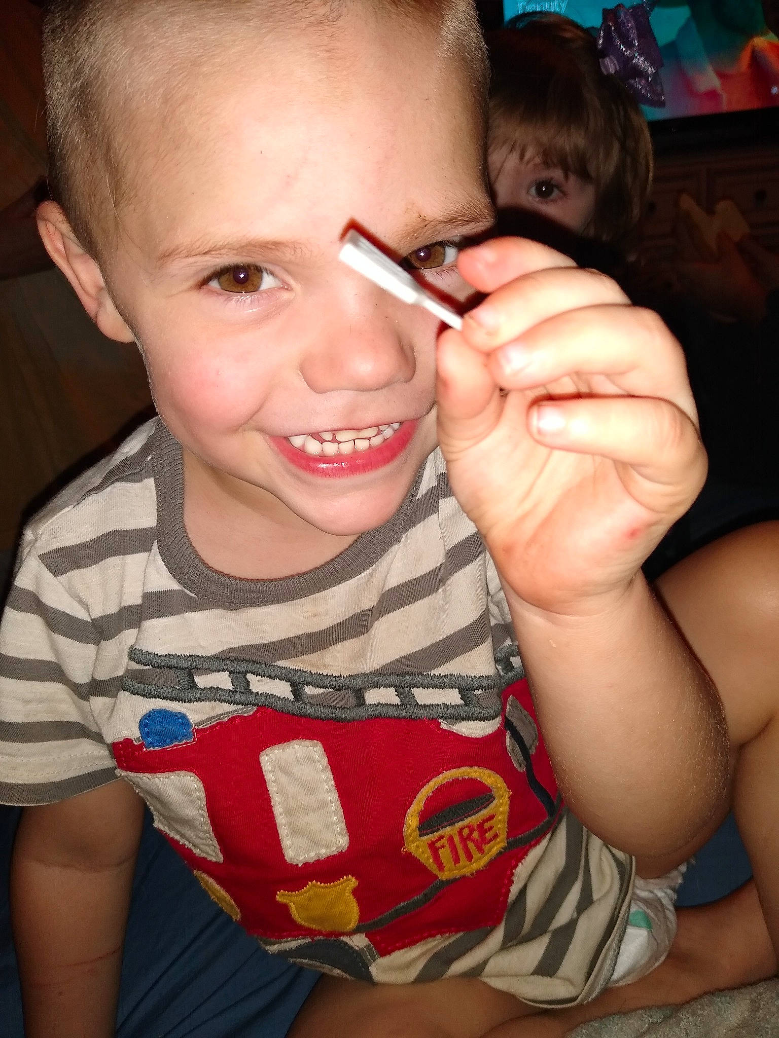 Raiden is registered to the contest to win money with this photo: cheek, child, ear, eye, eyebrow, face, finger, fun, gesture, glasses, joy, lip, mouth, nose, organ, person, smile, thumb, toddler, tooth