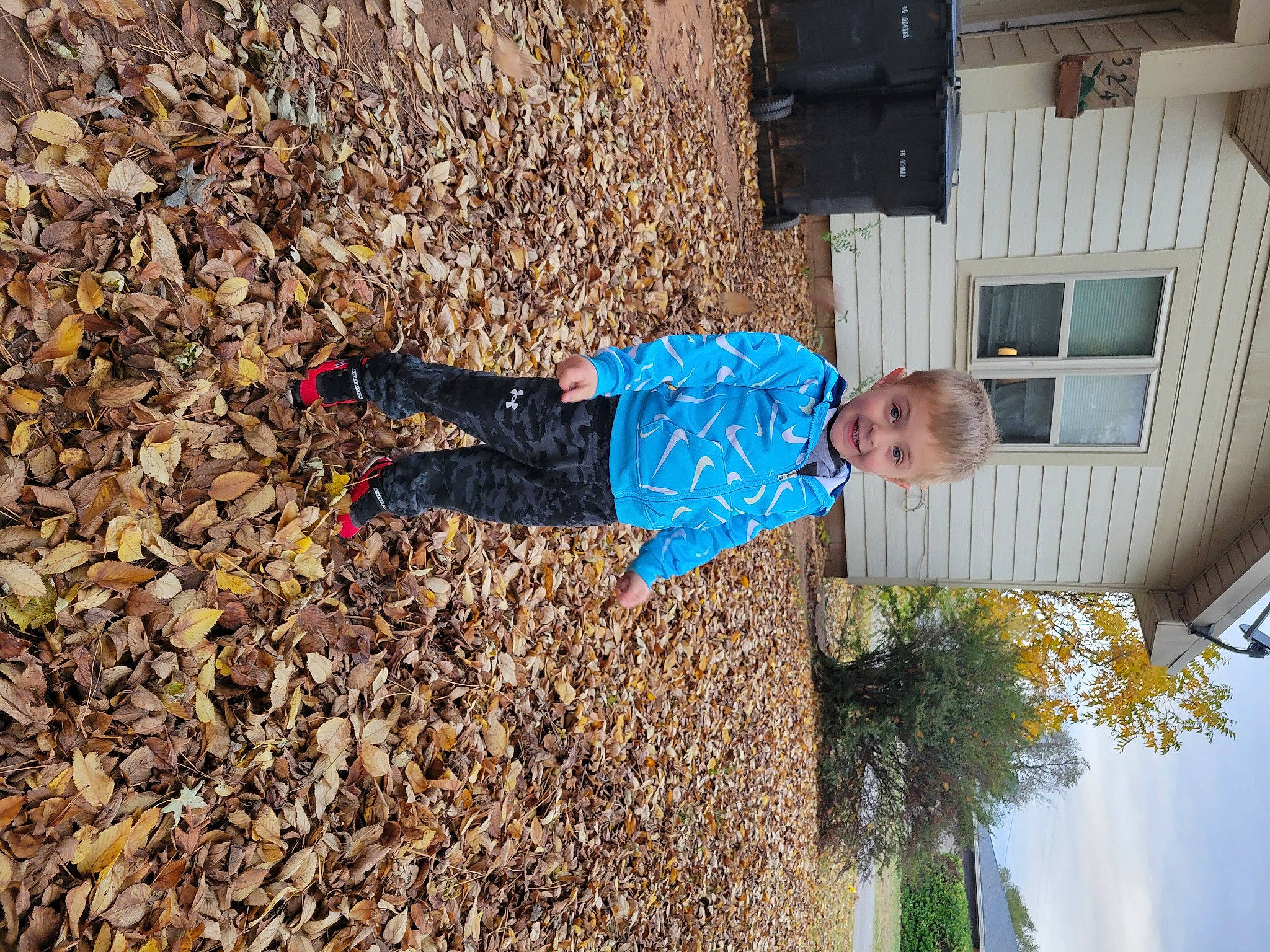 Wesson joined the competition — help win amazing prizes! asphalt, building, child, electric_blue, facade, fun, grass, house, joy, leisure, people_in_nature, person, plant, shadow, smile, soil, t_shirt, toddler, tree, window