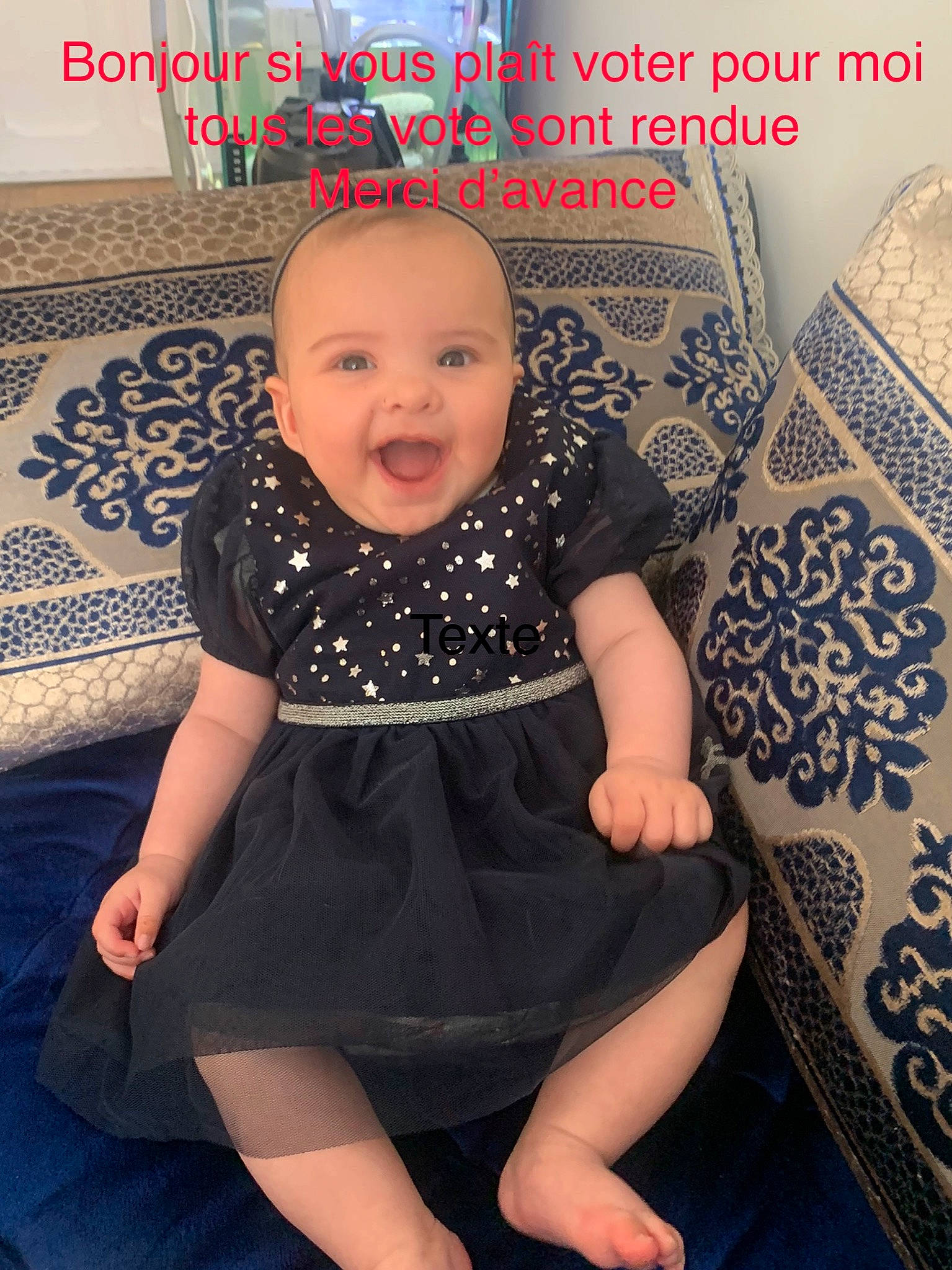 Celya participe au concours pour gagner de l'argent avec cette photo : baby_toddler_clothing, comfort, cool, dress, eye, finger, flash_photography, hairstyle, happy, head, iris, leg, neck, person, skin, sleeve, smile, t_shirt, textile, thigh