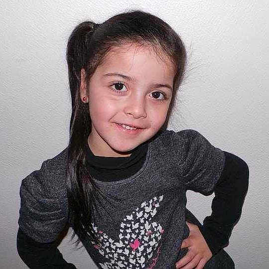 Maeva participe au concours pour gagner de l'argent avec cette photo :