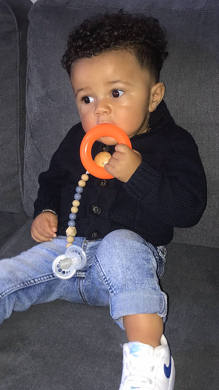 Kaïl a rejoint le concours — aidez-le/la à gagner de superbes lots ! child, person, toddler