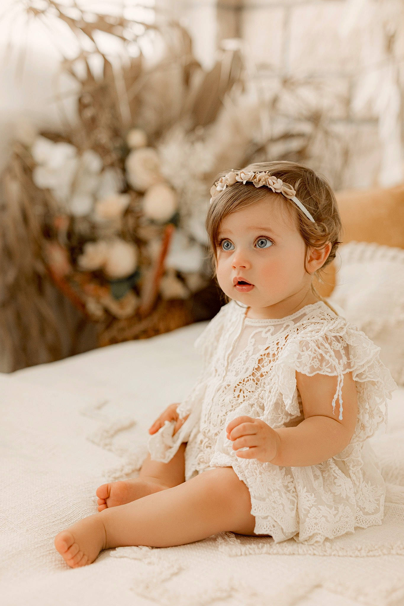 Giulia a rejoint le concours — aidez-le/la à gagner de superbes lots ! bridal_accessory, bridal_clothing, dress, embellishment, event, eye, fashion_accessory, fashion_design, flash_photography, hair, hair_accessory, happy, headband, headgear, headpiece, iris, jewellery, peach, person, skin