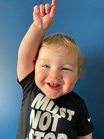 Brivon joined the competition — help win amazing prizes! arm, chin, eye, finger, flash_photography, fun, gesture, hand, happy, human_body, joint, joy, neck, nose, organ, person, skin, sleeve, smile, standing