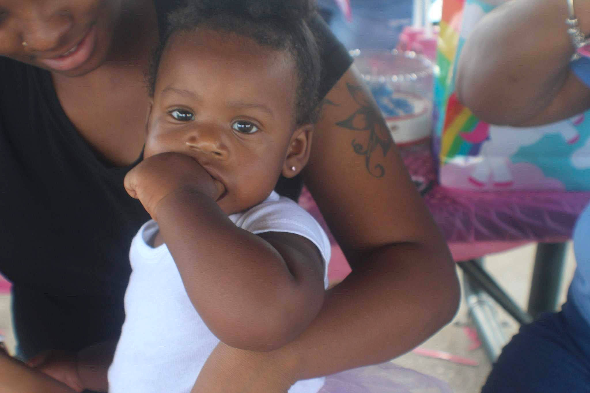 Anari  is registered to the contest to win money with this photo: adaptation, baby, black_hair, cheek, child, ear, eye, face, fun, happy, mouth, neck, nose, person, skin, smile, toddler