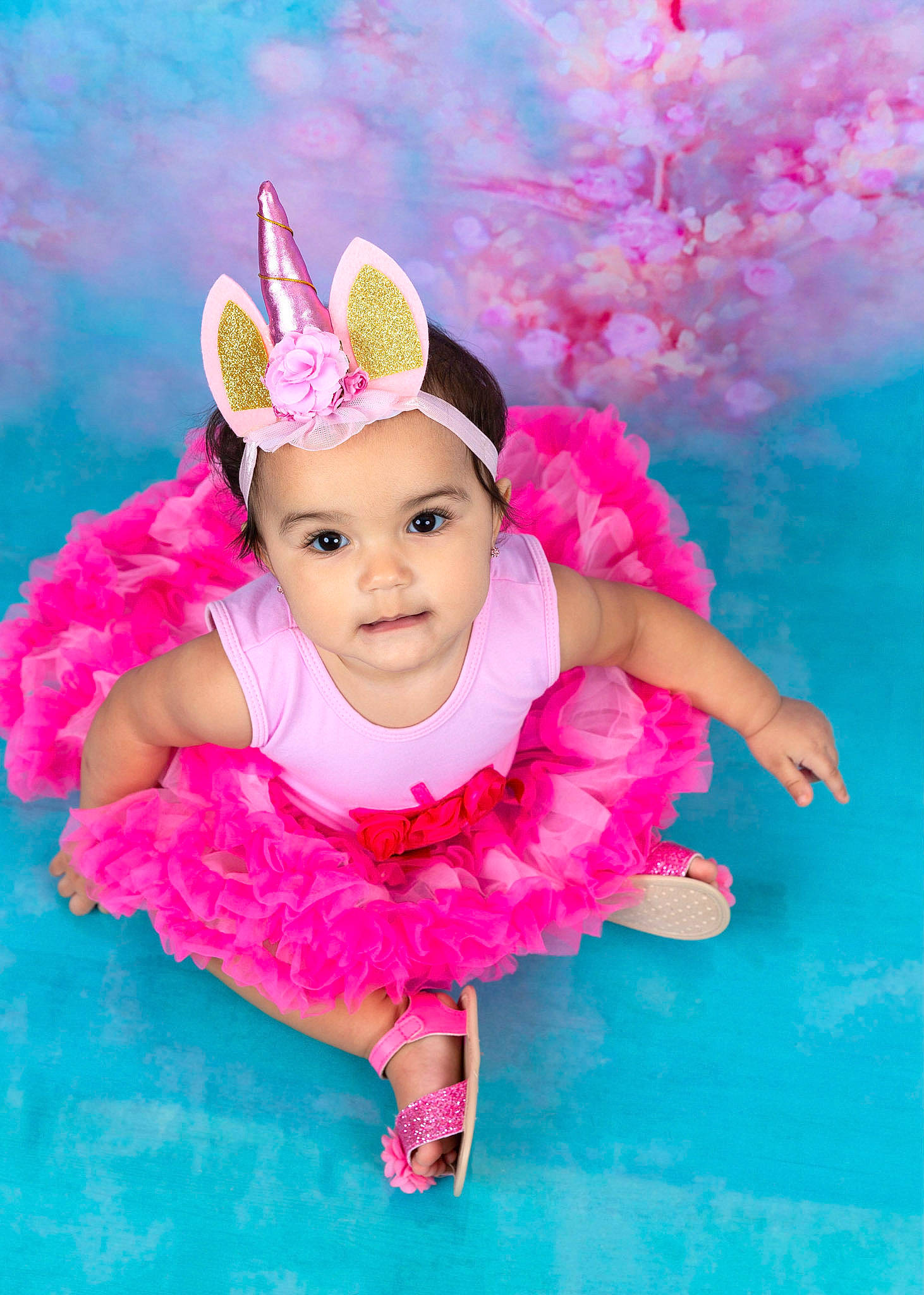 Mariangelik is registered to the contest to win money with this photo: ballet_tutu, child, child_model, costume, costume_accessory, fashion_accessory, fictional_character, fun, hair_accessory, happy, headgear, headpiece, person, photography, pink, smile, toddler