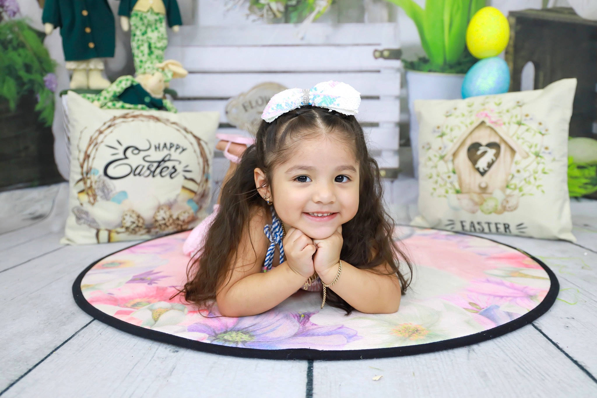 Alina is registered to the contest to win money with this photo: balloon, birthday, cake, cake_decorating, cake_decorating_supply, child, event, food, green, happy, joy, leisure, party_hat, party_supply, person, pink, plant, purple, smile, sugar_cake