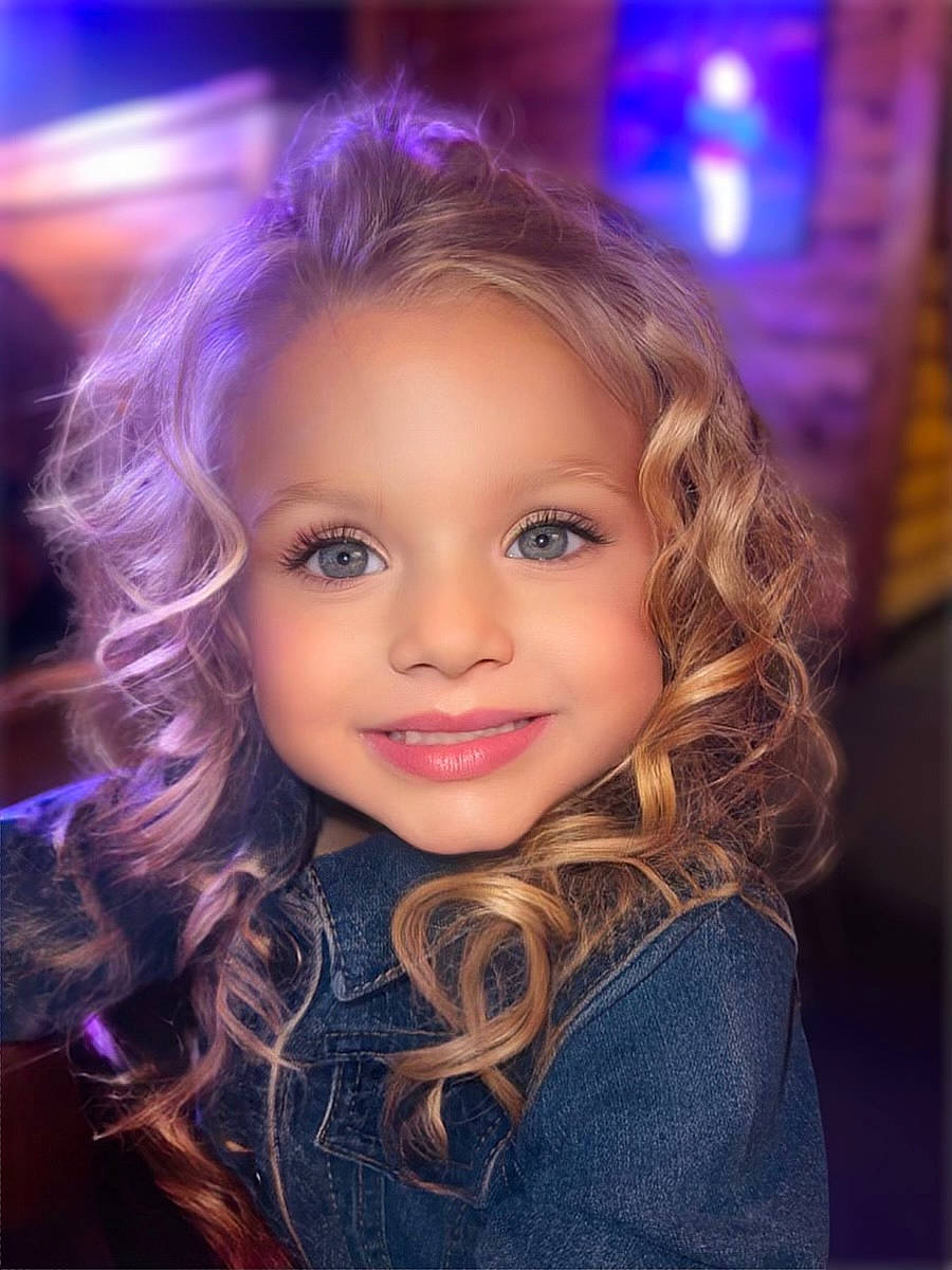 Bella Grace joined the competition — help win amazing prizes! beauty, cheek, child, electric_blue, eyebrow, eyelash, flash_photography, happy, iris, joy, layered_hair, lip, long_hair, magenta, makeover, nose, person, purple, skin, smile