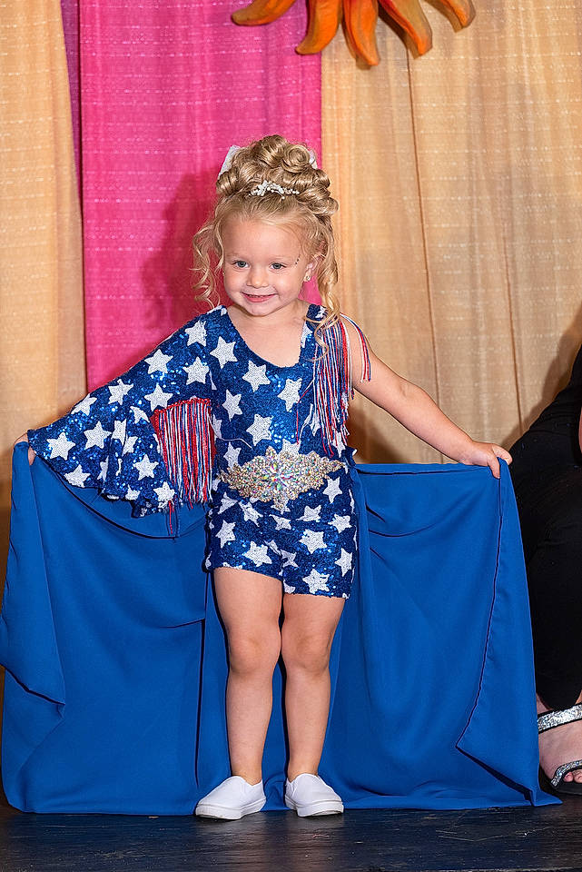 Bella Grace joined the competition — help win amazing prizes! blue, child, curtain, electric_blue, entertainment, event, fashion_accessory, fashion_design, fun, happy, human_leg, jewellery, joy, leisure, magenta, pattern, performing_arts, person, pink, recreation