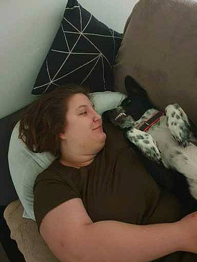 Pharah participe au concours pour gagner de l'argent avec cette photo : abdomen, arm, bedtime, comfort, cushion, furniture, leg, linens, muscle, nap, pillow, room, sleep