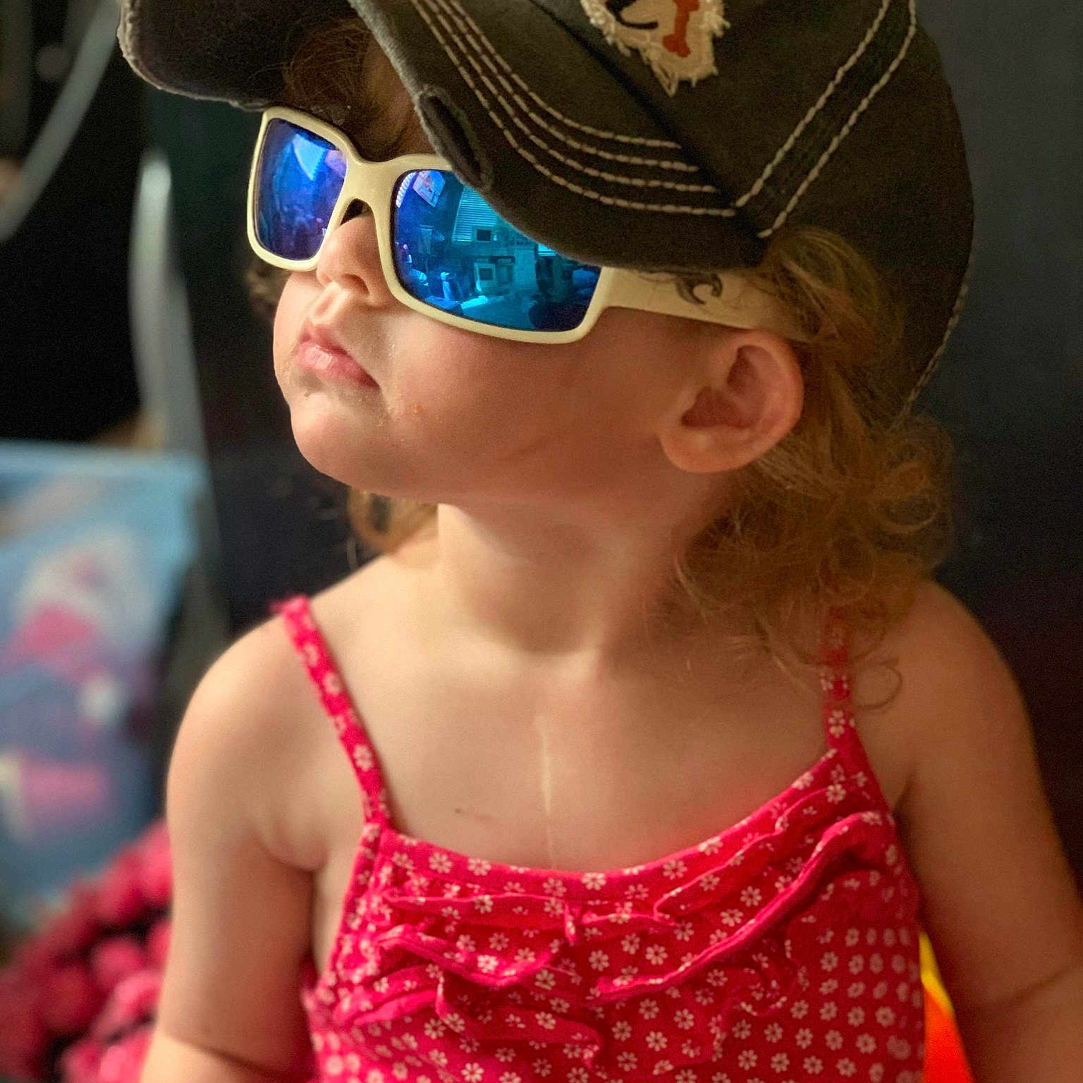 Miya is registered to the contest to win money with this photo: cap, child, cool, eyewear, fashion_accessory, fun, glasses, goggles, hat, headgear, leisure, summer, sun_hat, sunglasses, toddler, vacation, vision_care