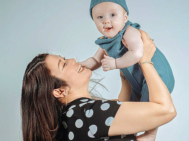 Harry joined the competition — help win amazing prizes! arm, baby, baby_toddler_clothing, cap, elbow, eyelash, facial_expression, finger, flash_photography, fun, gesture, happy, headwear, human, joint, joy, neck, pattern, person, shoulder