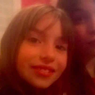 Tania participe au concours pour gagner de l'argent avec cette photo :