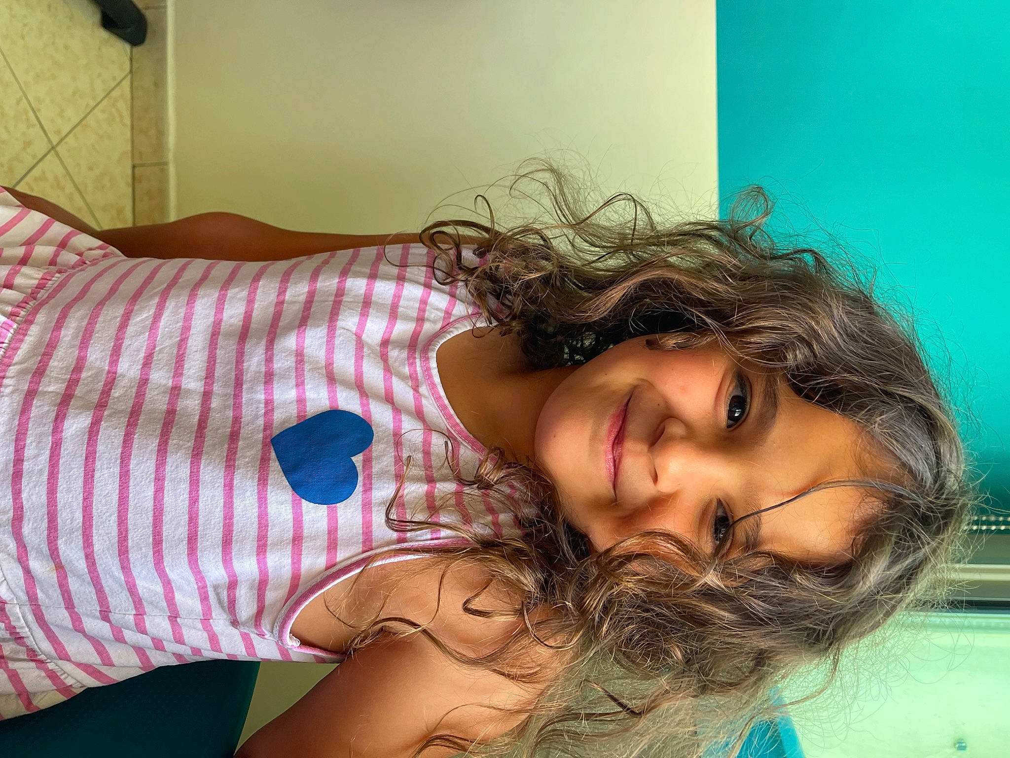 Manel a rejoint le concours — aidez-le/la à gagner de superbes lots ! arm, black_hair, comfort, cool, eyebrow, eyelash, face, fashion, flash_photography, green, happy, human_body, joy, lip, mouth, muscle, neck, person, shoulder, skin