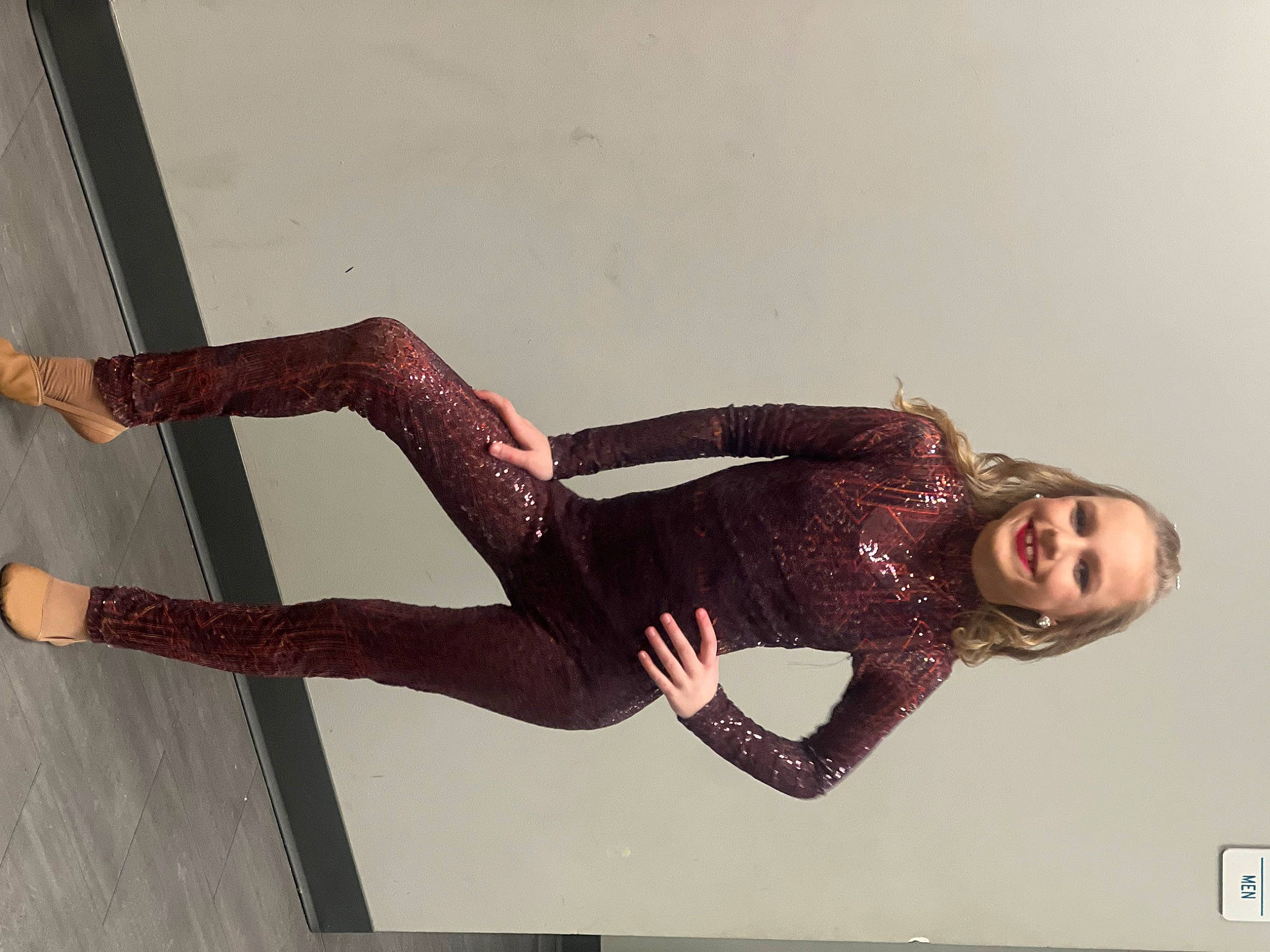 Izabell joined the competition — help win amazing prizes! arm, balance, elbow, fashion_design, fashion_model, flesh, foot, fun, human_leg, joy, knee, latex, leggings, long_hair, pattern, person, sandal, smile, sportswear, thigh