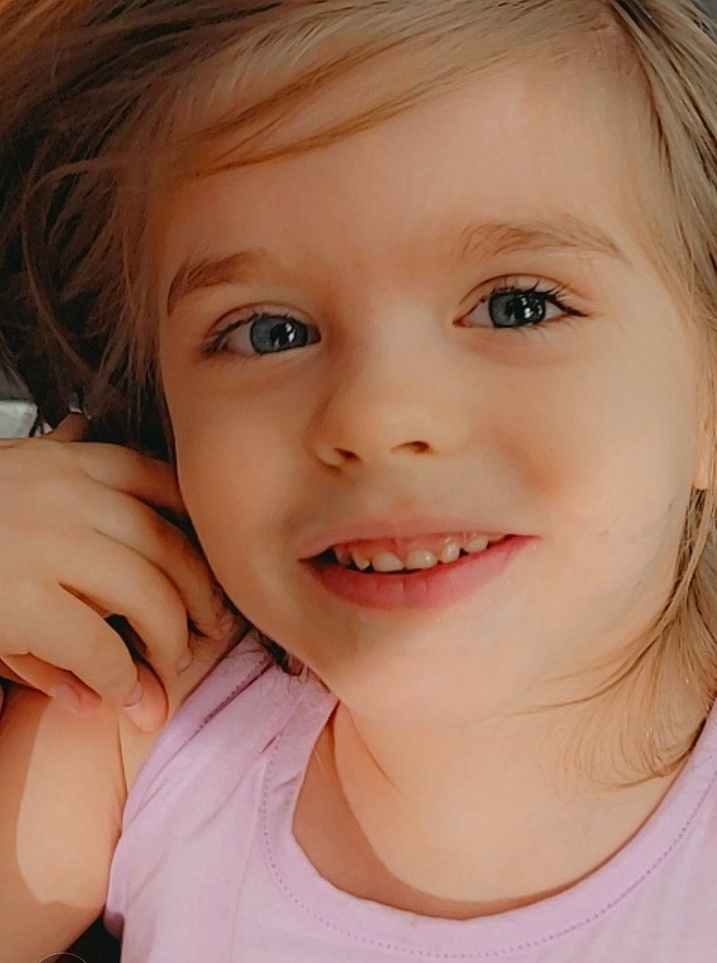 Holland joined the competition — help win amazing prizes! cheek, chin, ear, eye, eyebrow, eyelash, face, forehead, hairstyle, head, human_body, jaw, joy, lip, mouth, neck, nose, person, shoulder, skin