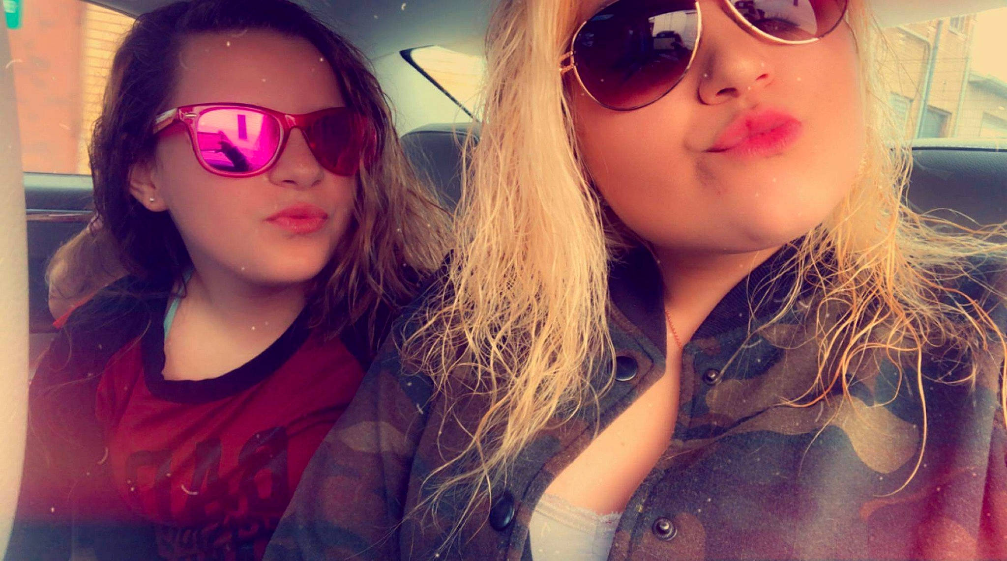 Brittany is registered to the contest to win money with this photo: beauty, black_hair, blond, chin, cool, eyebrow, eyewear, face, fun, glasses, hair, hairstyle, head, lip, nose, person, pink, selfie, skin, sunglasses