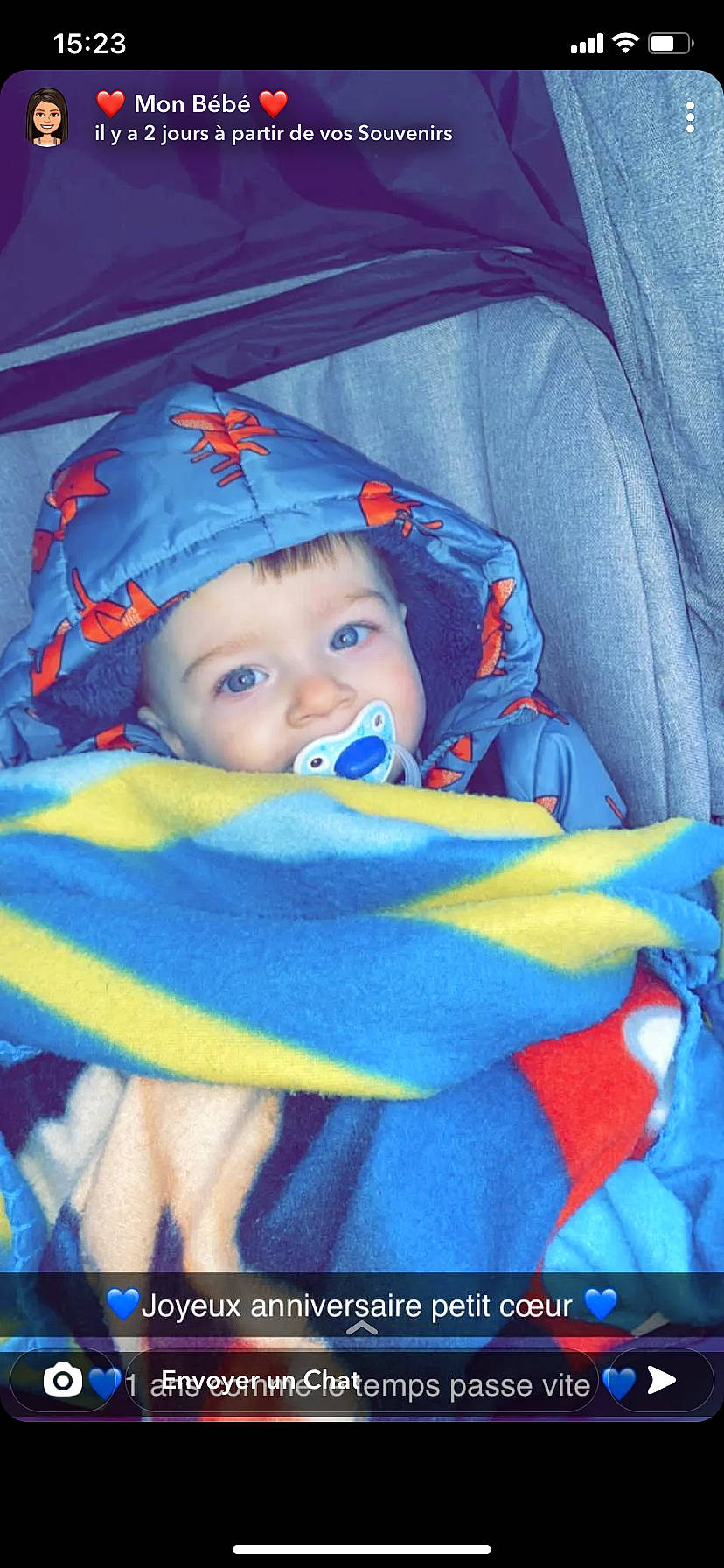 Kaëden participe au concours pour gagner de l'argent avec cette photo : azure, baby, baby_carriage, baby_products, baby_toddler_clothing, cheek, child, chin, close_up, comfort, electric_blue, eye, eyebrow, fun, happy, headwear, iris, person, product, sleeve