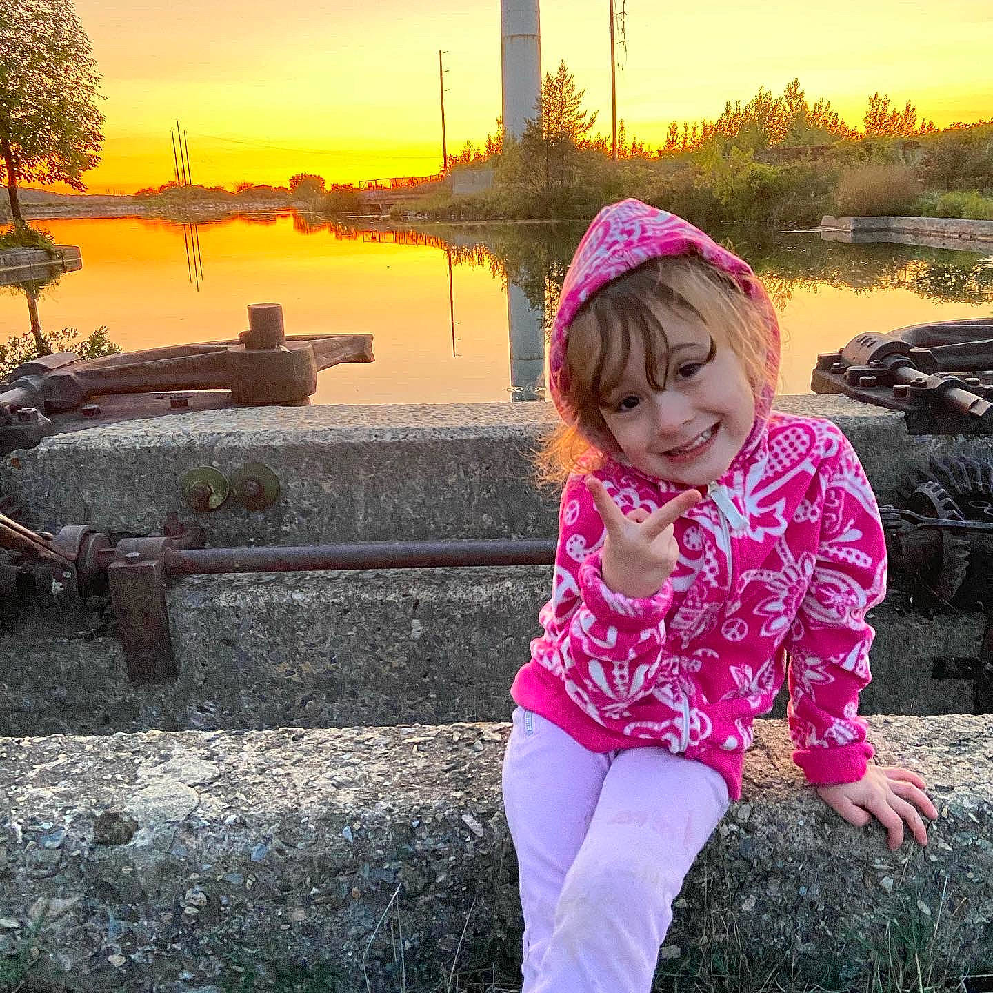 Emylee is registered to the contest to win money with this photo: beauty, child, cloud, cool, eye, grass, happy, joy, morning, mountain, person, pink, sky, smile, spring, summer, sunlight, sunset, toddler, tree