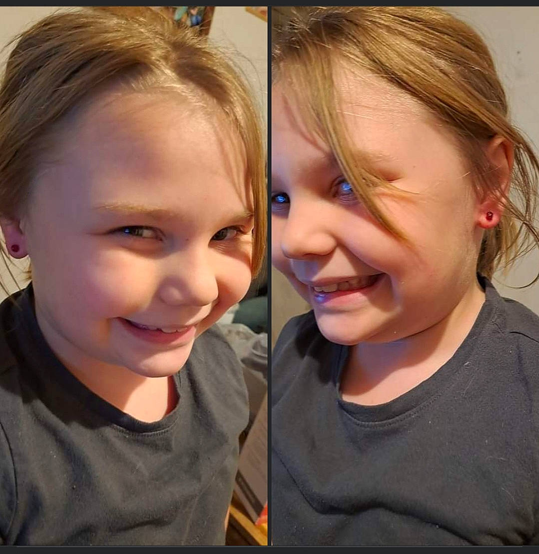 Kylie is registered to the contest to win money with this photo: bangs, blond, cheek, chin, cool, ear, eyebrow, eyelash, forehead, fun, gesture, happy, iris, jaw, joy, lip, mouth, neck, nose, person