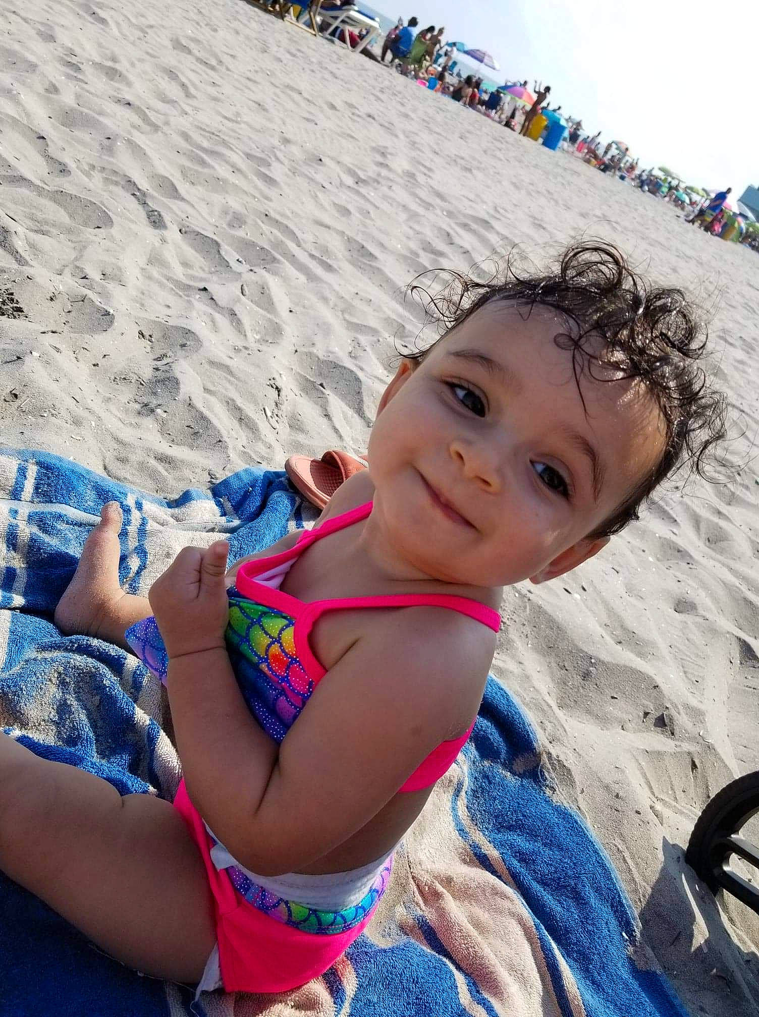 Maddy is registered to the contest to win money with this photo: