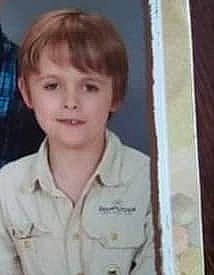 Lucas participe au concours pour gagner de l'argent avec cette photo : child, child_model, chin, forehead, person, smile, toddler