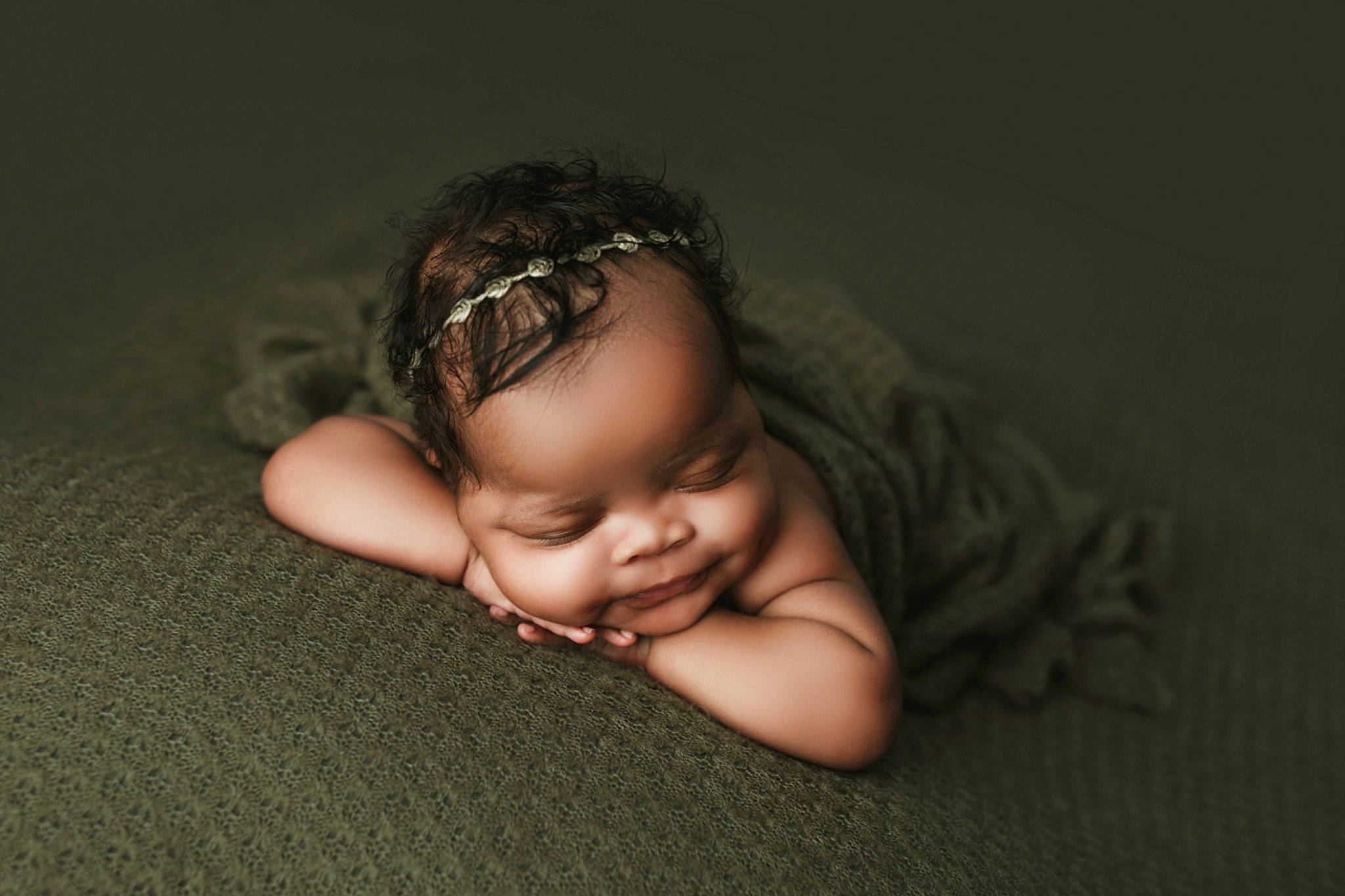 Amiri is registered to the contest to win money with this photo: baby, child, comfort, darkness, elbow, eyebrow, eyelash, flash_photography, flesh, flooring, fun, grass, happy, human_leg, lip, nose, person, portrait_photography, sitting, toddler
