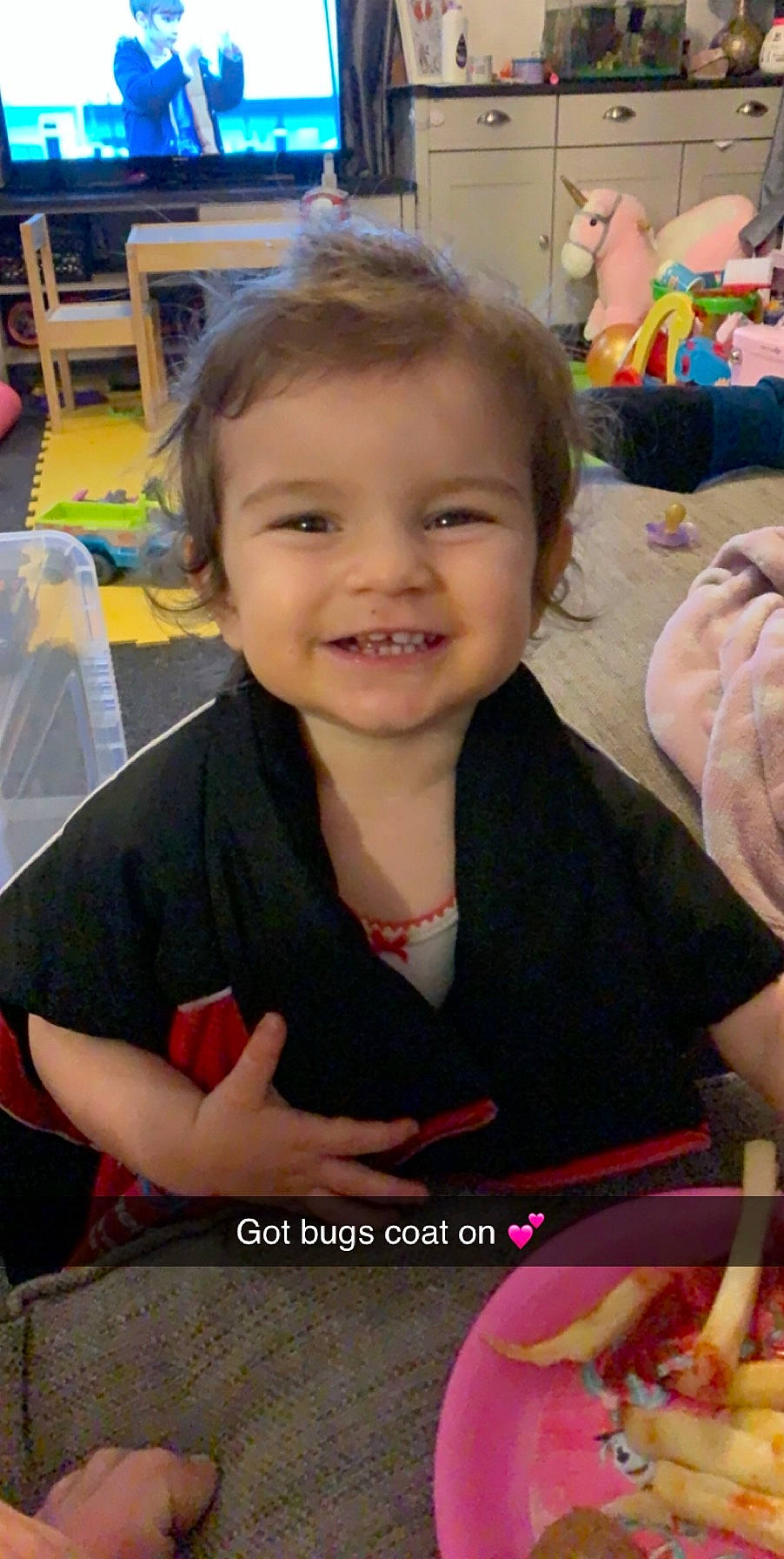 Lola is registered to the contest to win money with this photo: cheek, child, finger, fun, joy, person, smile, toddler