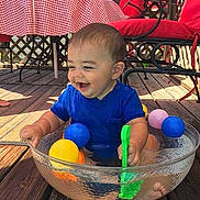 Kaden is registered to the contest to win money with this photo: