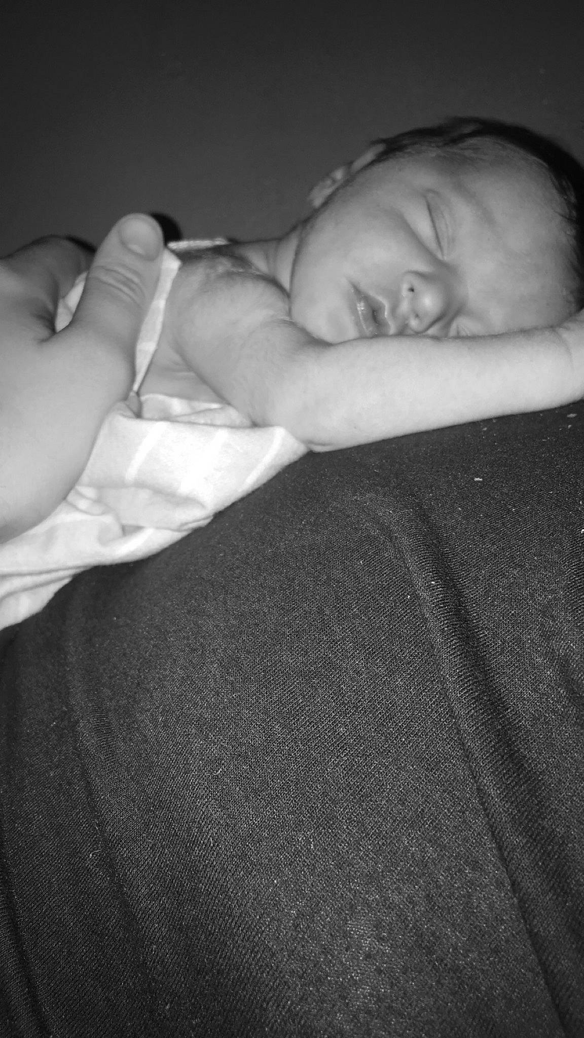 Vada is registered to the contest to win money with this photo: arm, baby, birth, black, black_and_white, child, elbow, finger, hand, monochrome, monochrome_photography, muscle, nap, person, photograph, photography, skin, sleep, stomach, trunk