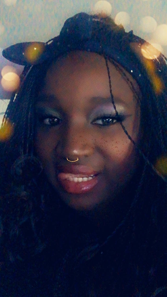 Jennie participe au concours pour gagner de l'argent avec cette photo : beauty, black_hair, cheek, chin, cool, eye, eyebrow, face, forehead, hair, hairstyle, head, human, joy, lip, nose, organ, person, selfie, skin