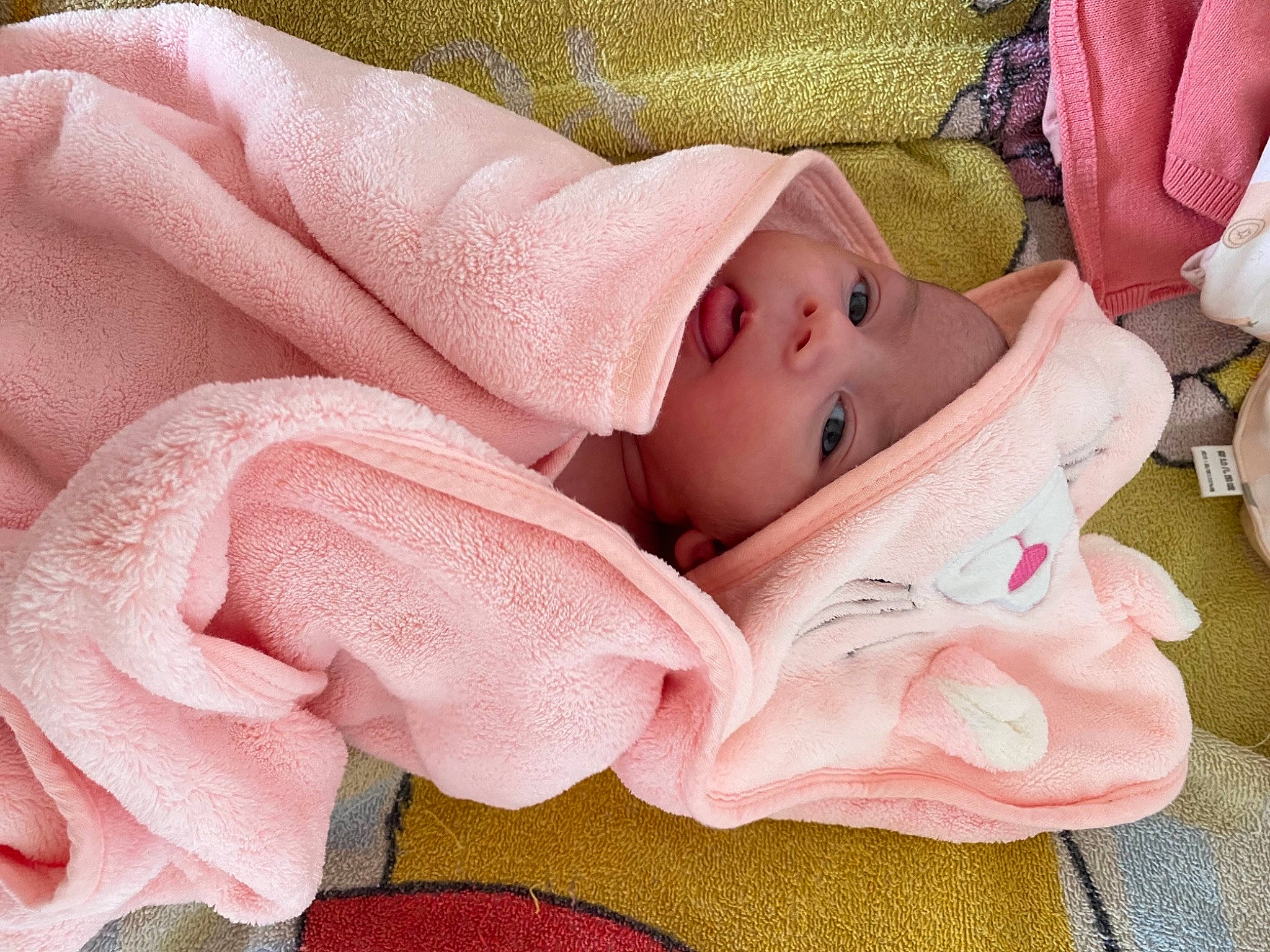 Natalya a rejoint le concours — aidez-le/la à gagner de superbes lots ! baby, baby_products, baby_sleeping, baby_toddler_clothing, bedtime, carmine, cheek, child, comfort, finger, hand, head, headgear, headwear, linens, lip, peach, person, pink, skin