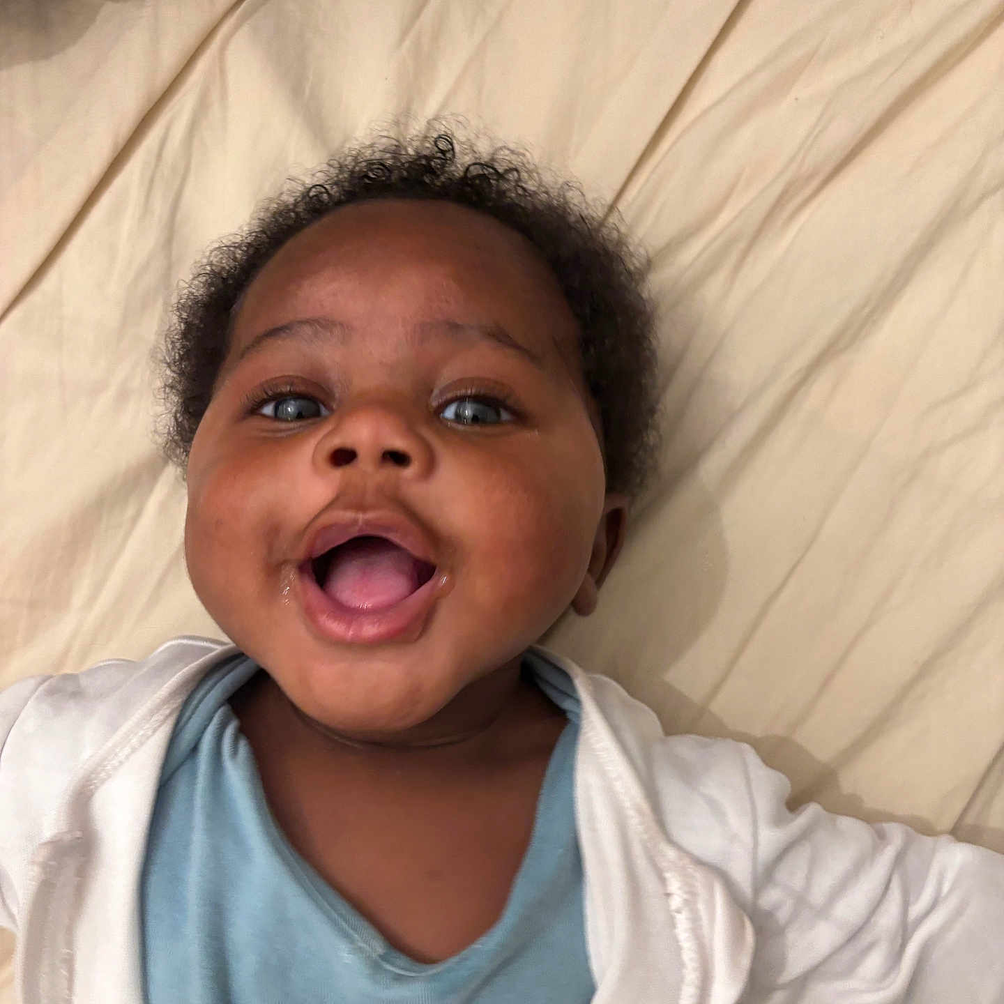 Tamaramiyen joined the competition — help win amazing prizes! baby, babylaughing, bodypart, face, happy, head, laughing, mouth, neck, person, photography, portrait, smile