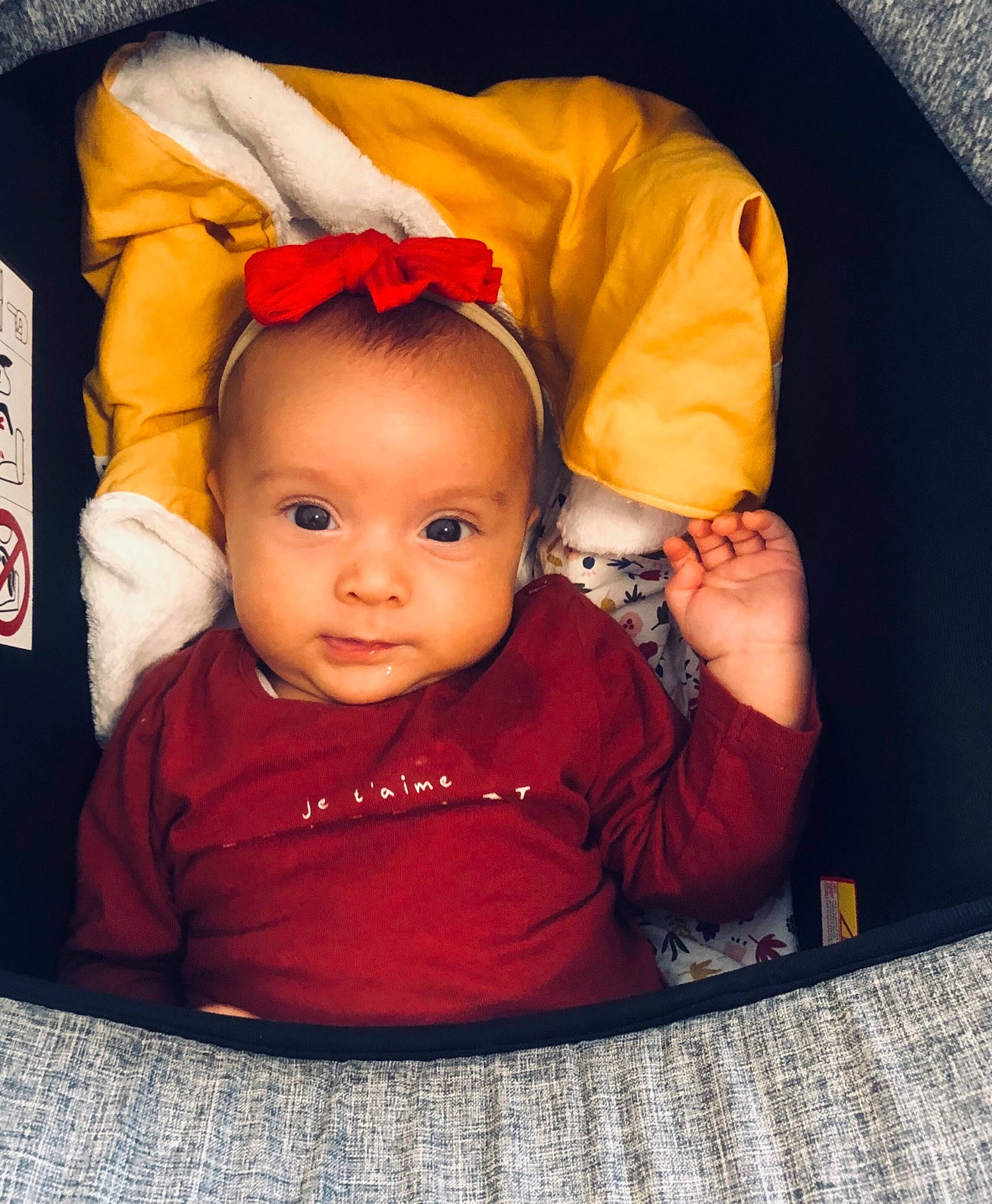 Olympe participe au concours pour gagner de l'argent avec cette photo : baby, baby_products, baby_sleeping, baby_toddler_clothing, cheek, child, chin, comfort, cool, fun, happy, headband, headgear, iris, mouth, nose, outerwear, person, sitting, sleeve