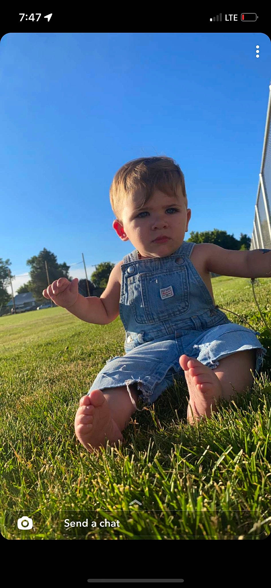 Knoxx is registered to the contest to win money with this photo: baby, baby_toddler_clothing, finger, fun, gesture, grass, grassland, happy, leg, leisure, light, meadow, people_in_nature, person, plant, skin, sky, summer, sunlight, toddler
