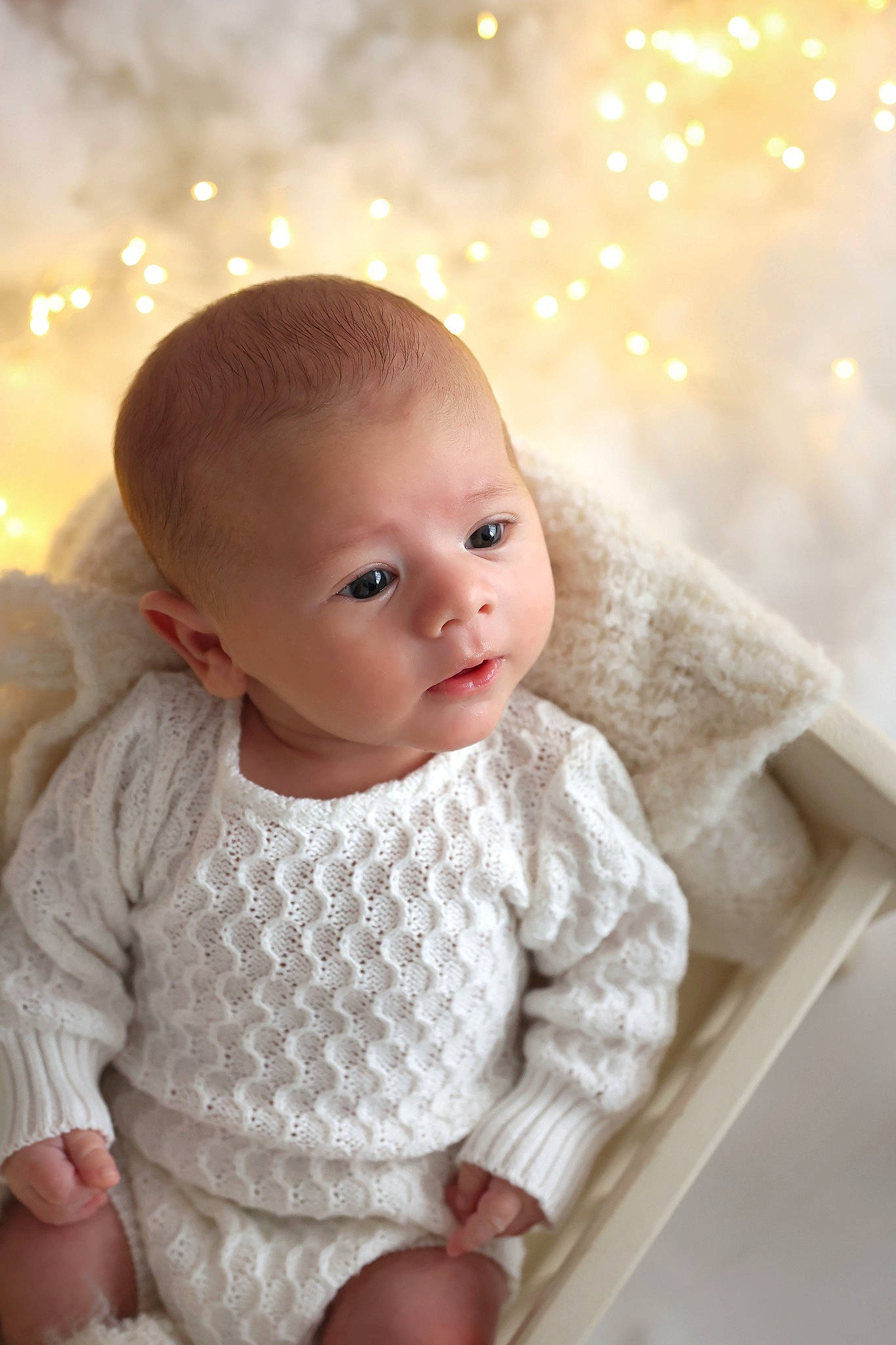 Maël a rejoint le concours — aidez-le/la à gagner de superbes lots ! baby, baby_toddler_clothing, cheek, dress, eye, face, facial_expression, hairstyle, head, human, iris, lip, nose, organ, outerwear, person, photograph, product, skin, sleeve