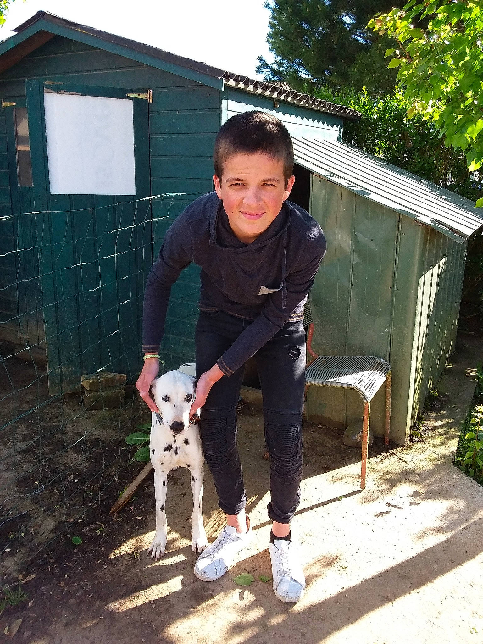 Ivoire participe au concours pour gagner de l'argent avec cette photo : canidae, joy, non_sporting_group, person, sporting_group